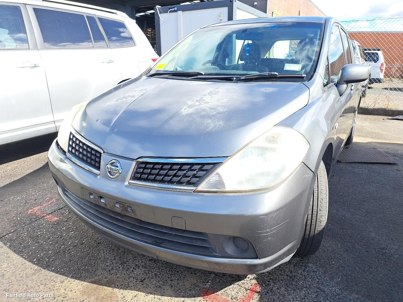 2004-2013 Nissan Tiida Left Door Mirror