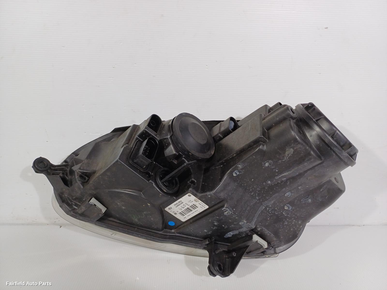 2006-2011 Volkswagen Jetta Right Headlamp