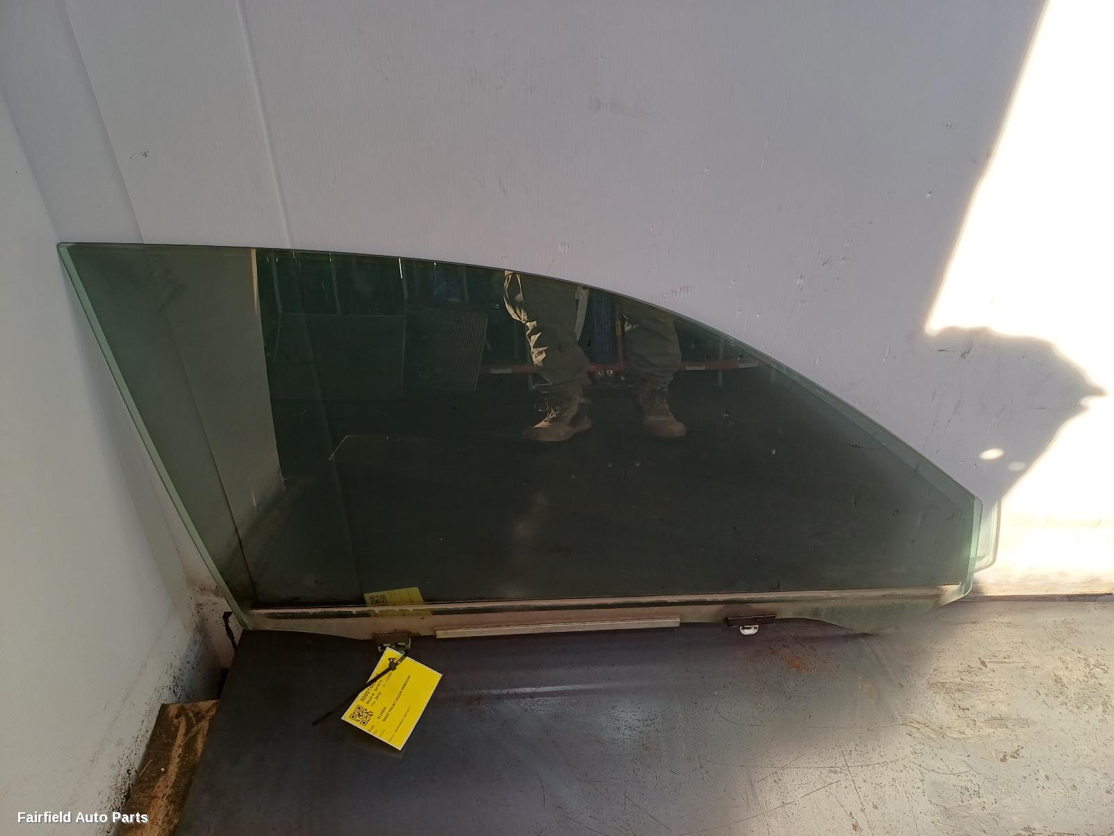 2007-2014 Toyota Kluger Right Front Door Window