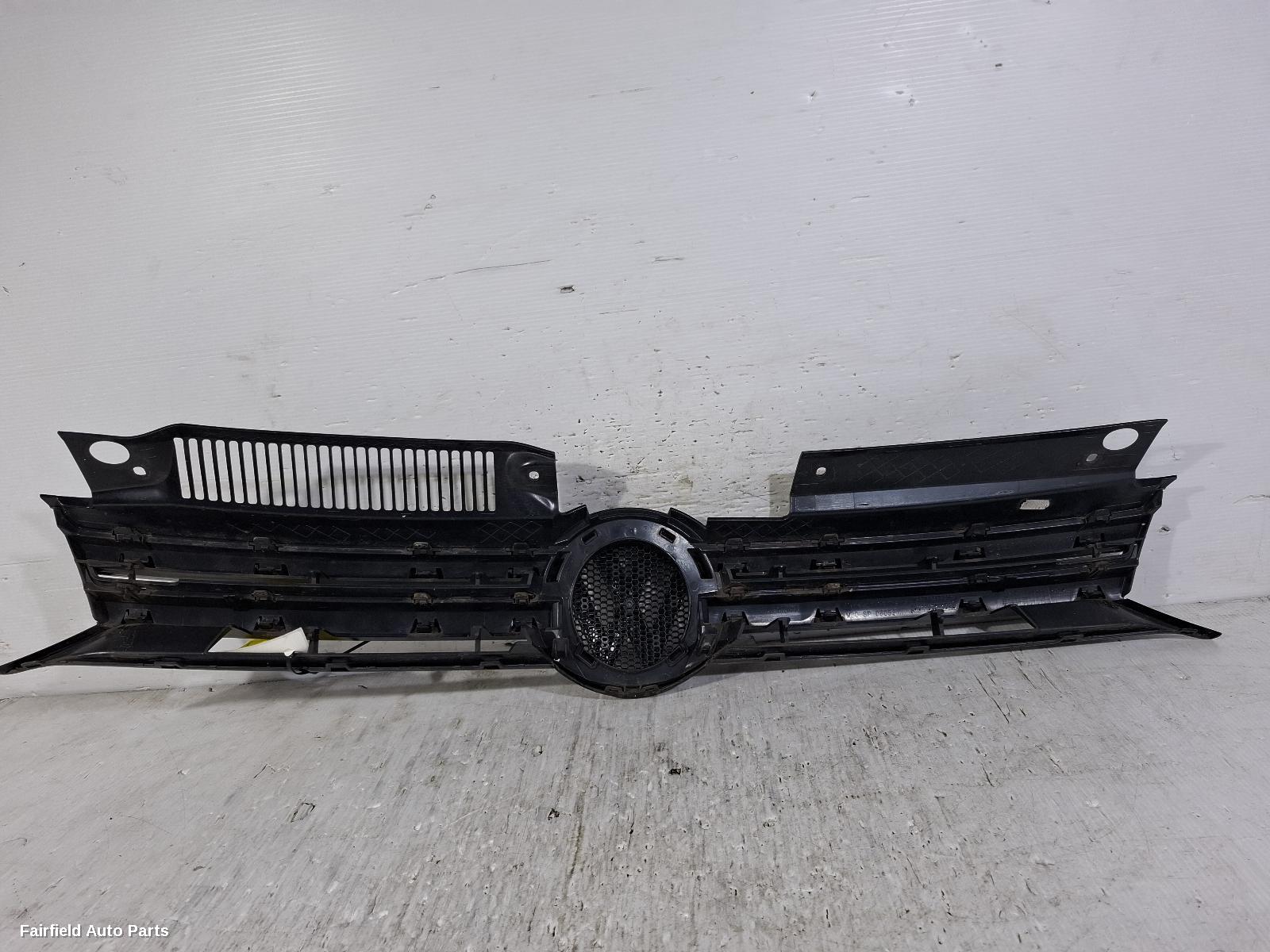 2008-2013 Volkswagen Golf Grille