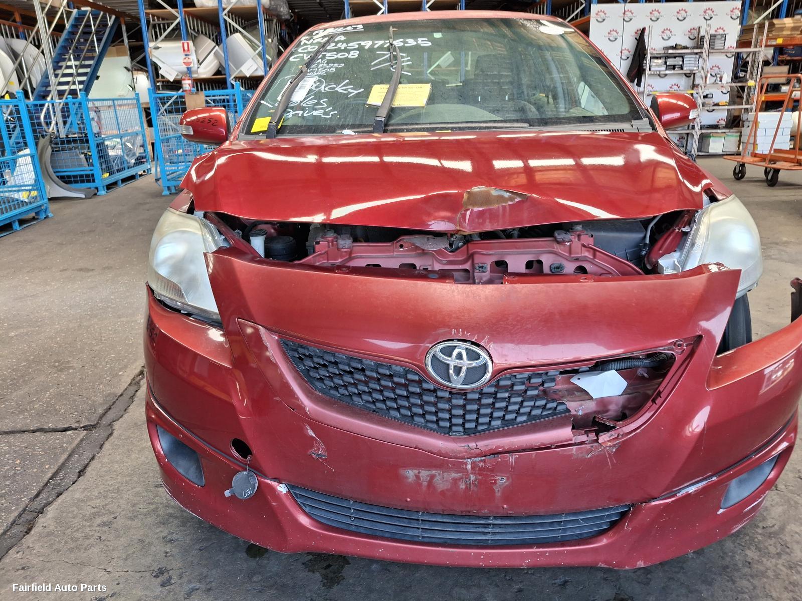 2005-2016 Toyota Yaris Glove Box