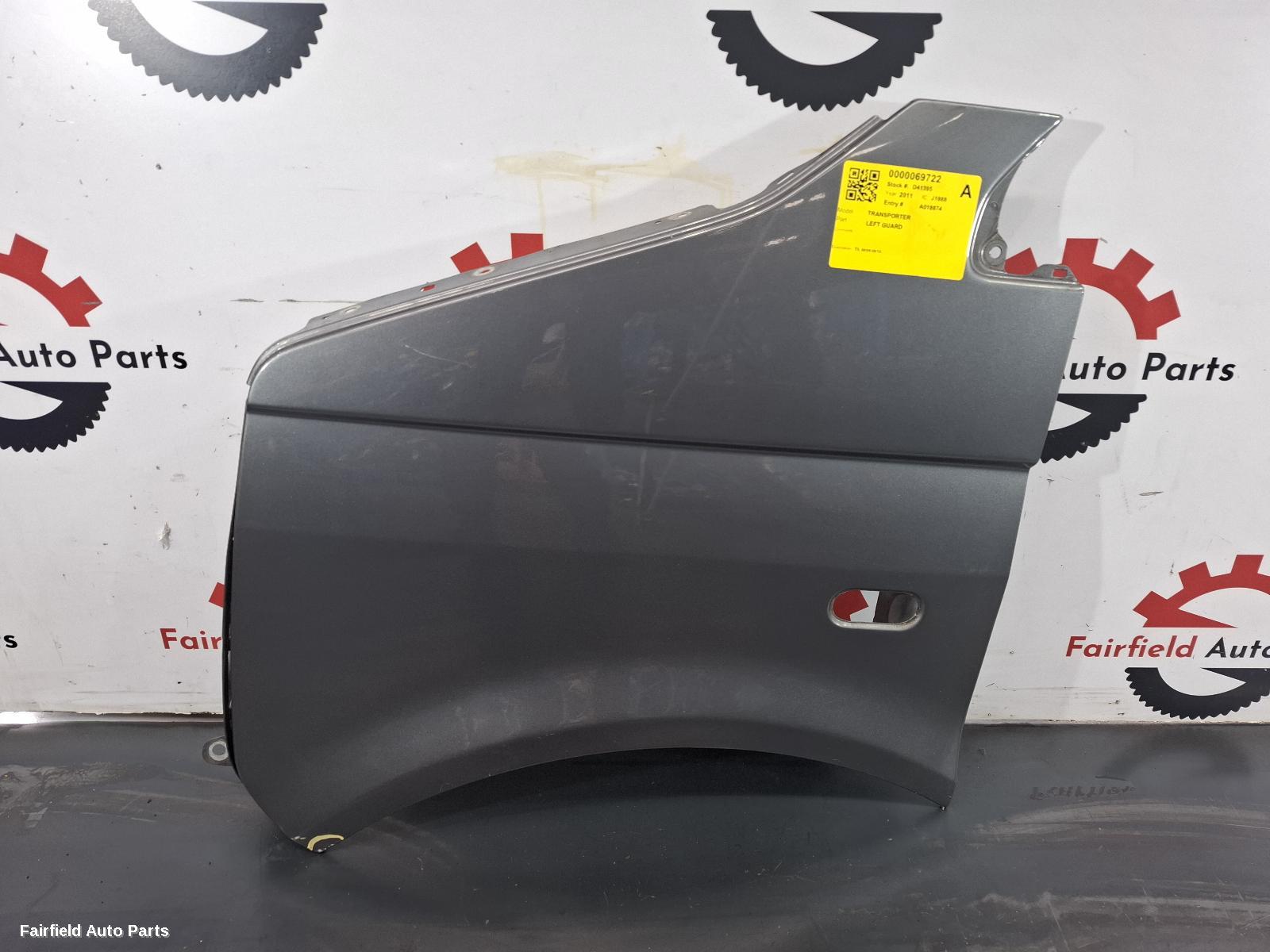 2004-2015 Volkswagen Transporter Left Guard