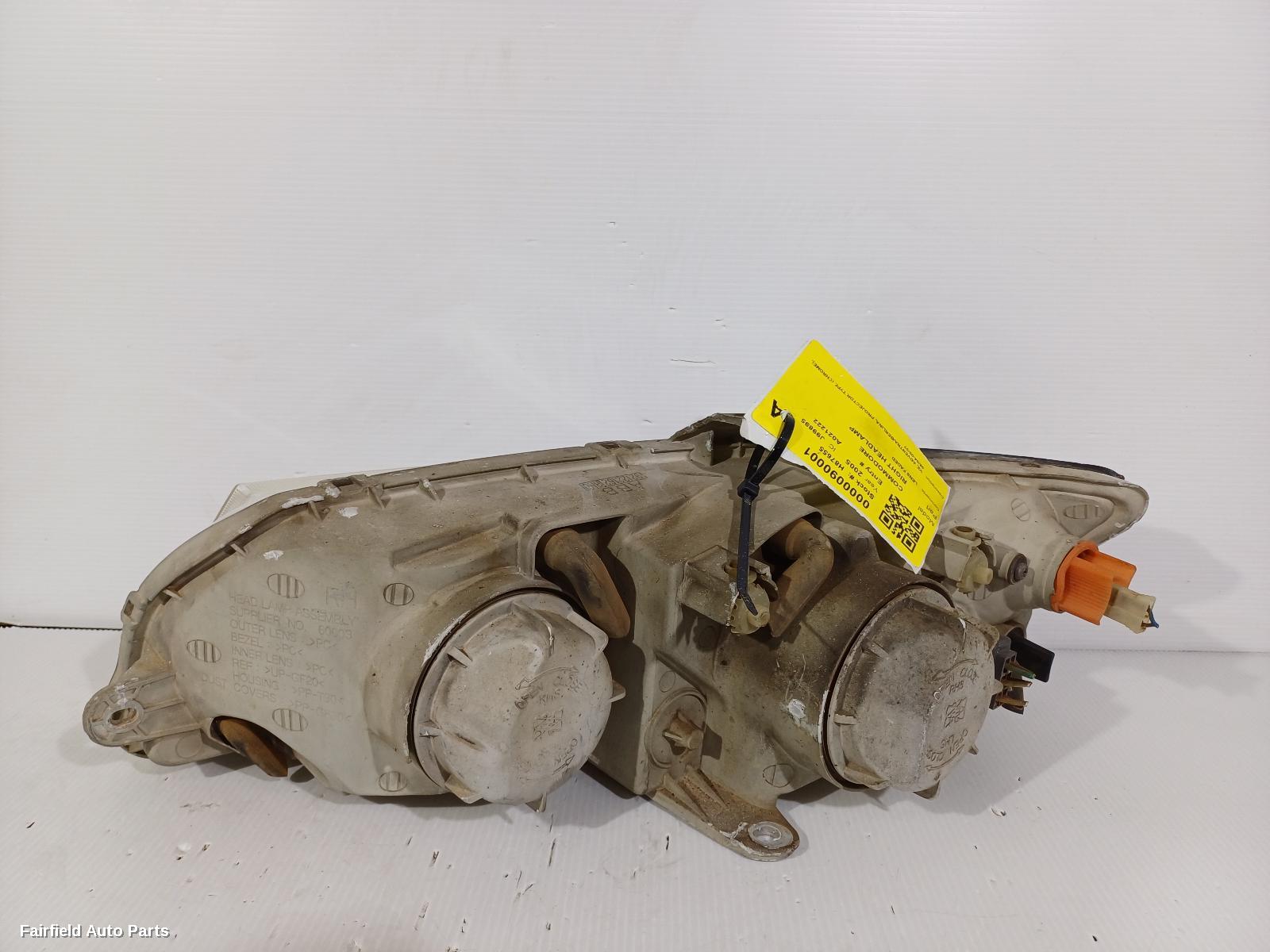 2004-2007 Holden Commodore Right Headlamp
