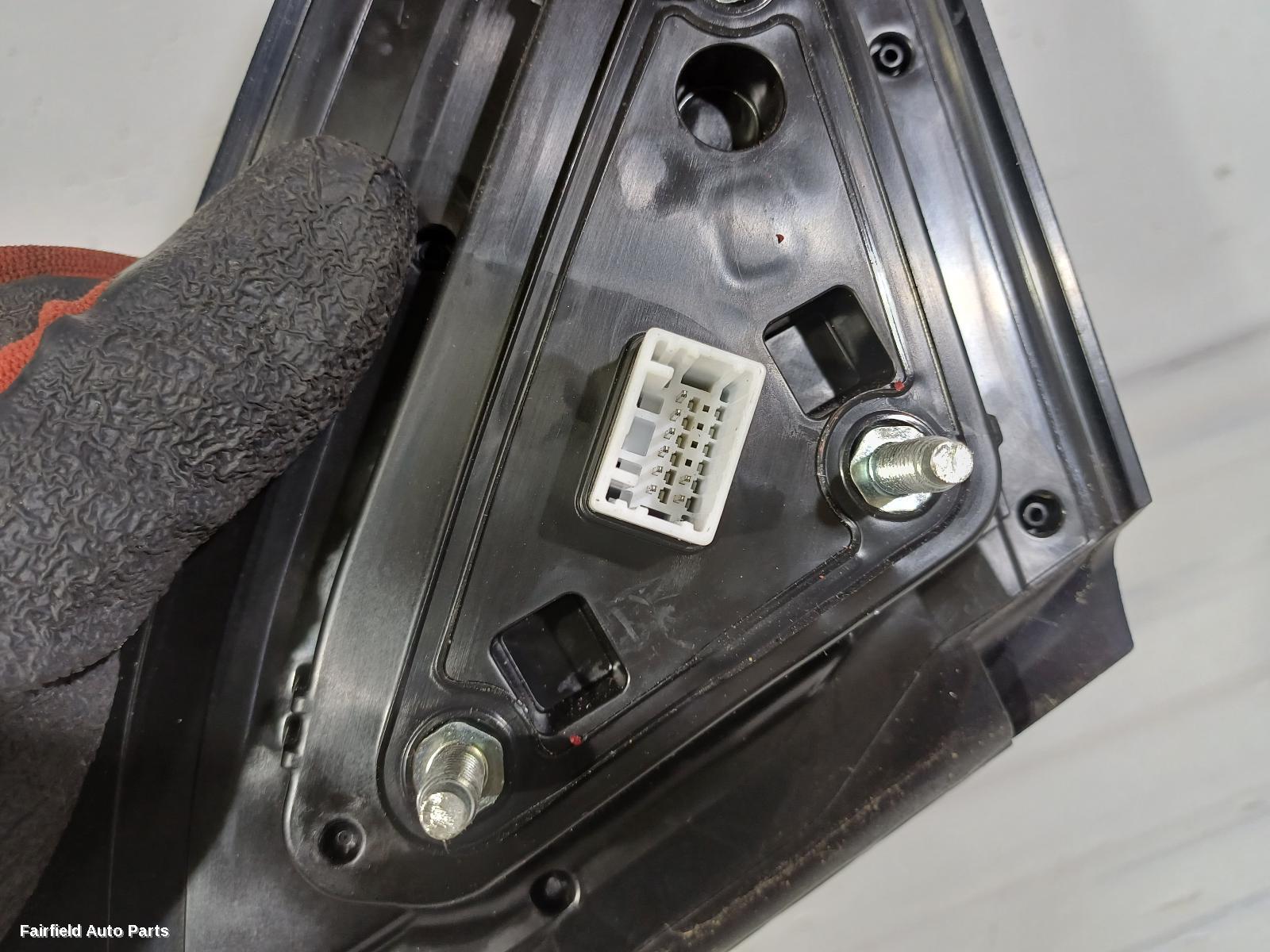 2019-2025 Hyundai Venue Right Door Mirror