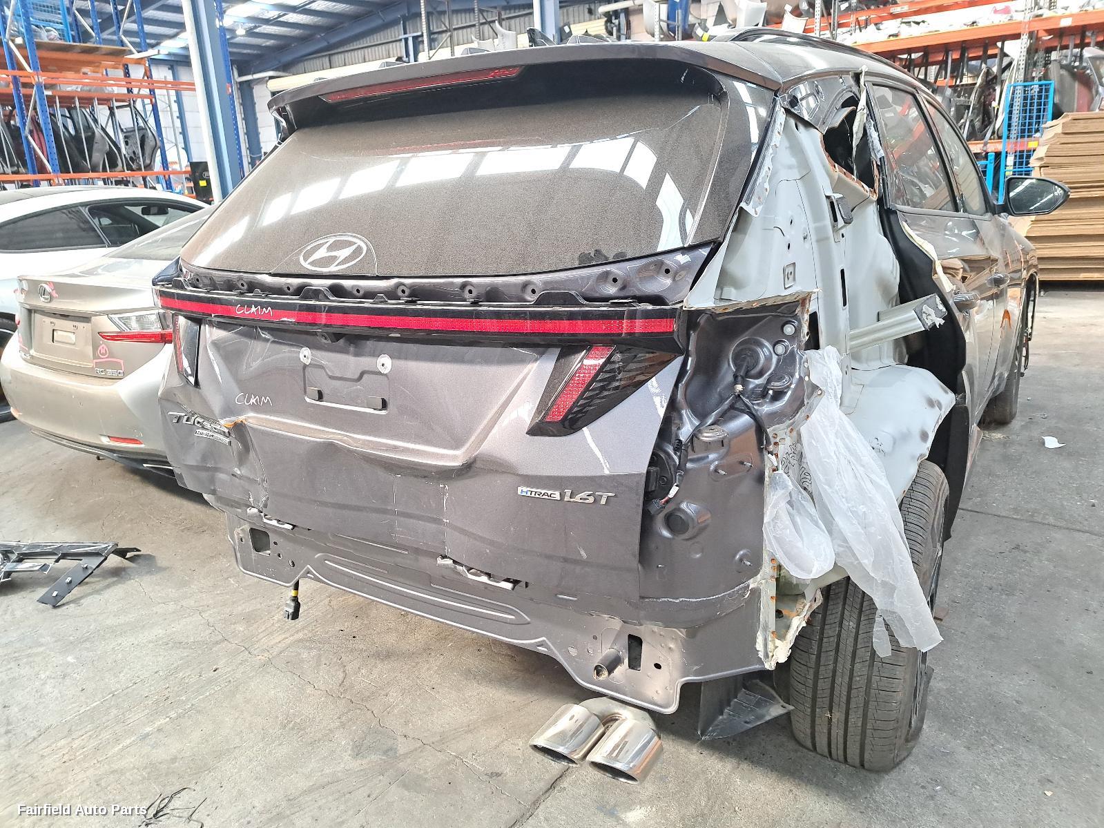 2021-2026 Hyundai Tucson Left Front Door