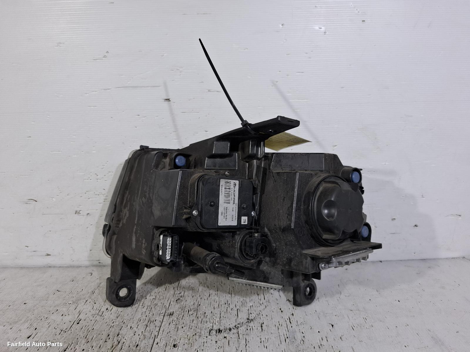 2013-2016 Jeep Grandcherokee Right Headlamp