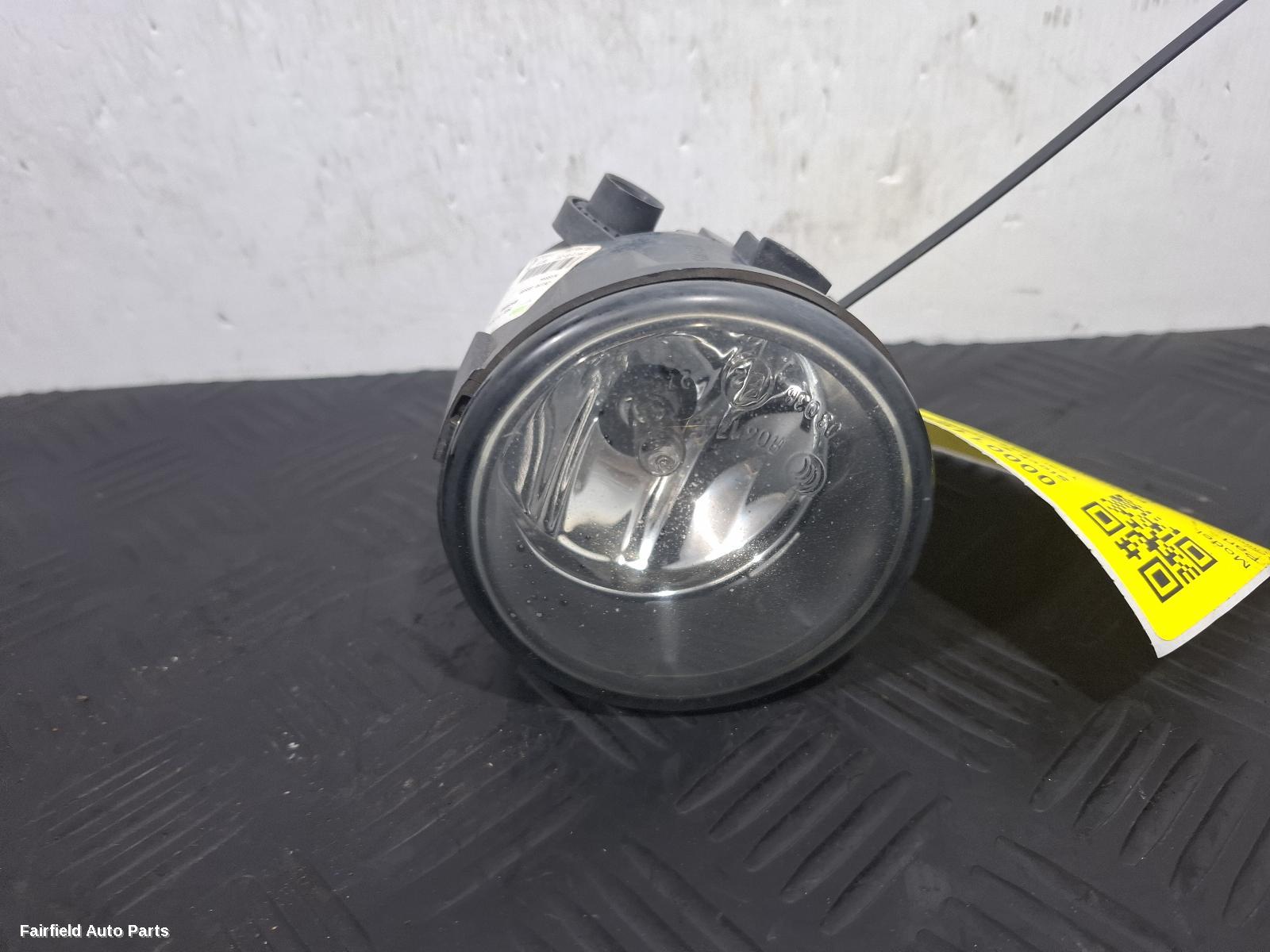 2010-2022 Nissan Elgrand Left Indicator Fog Side