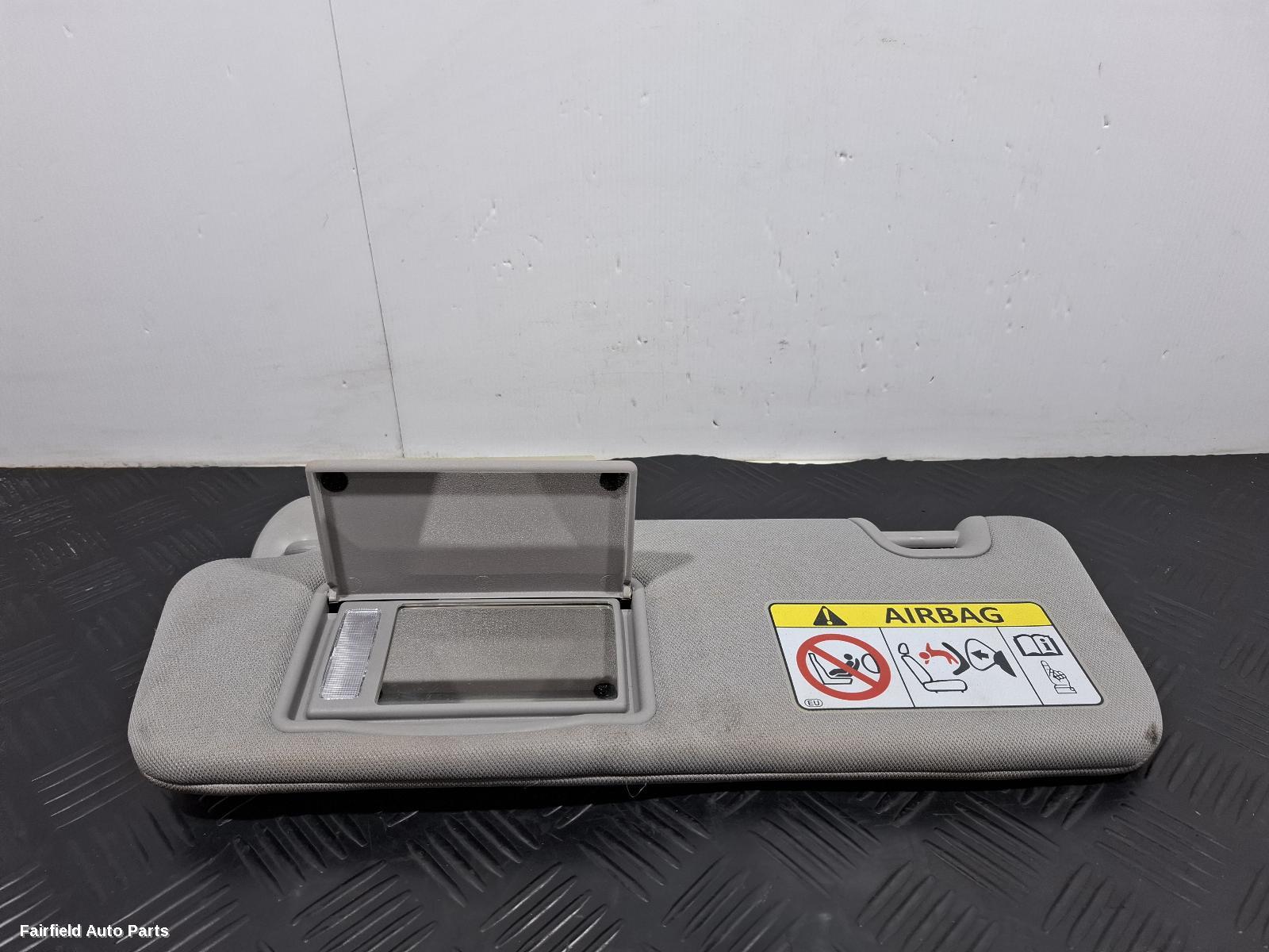 2013-2021 Toyota Kluger Sunvisor