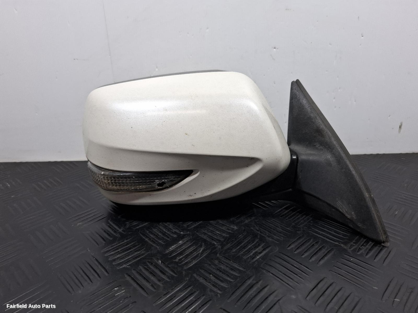 2009-2011 Subaru Outback Right Door Mirror