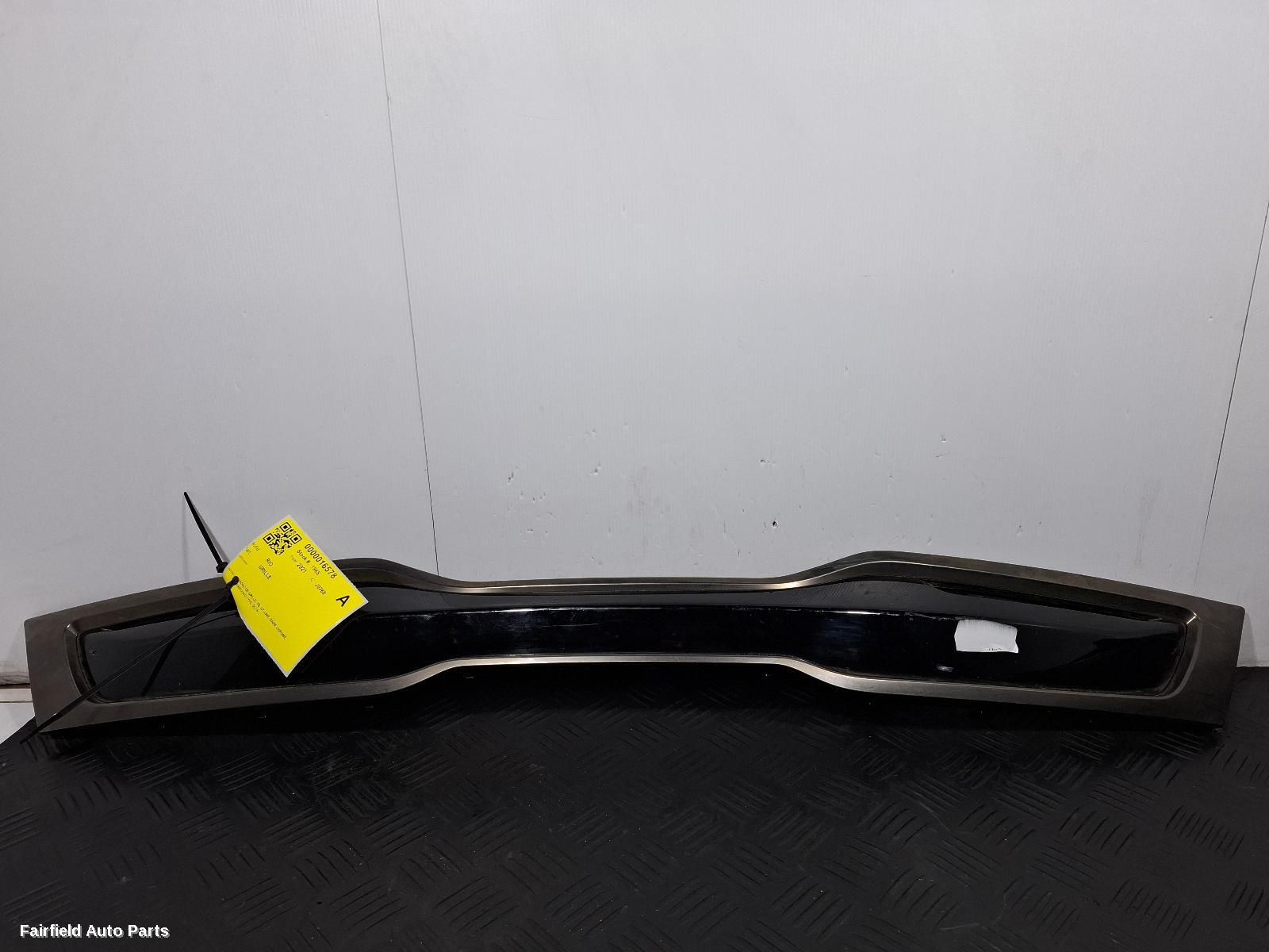 2018-2022 Kia Rio Grille