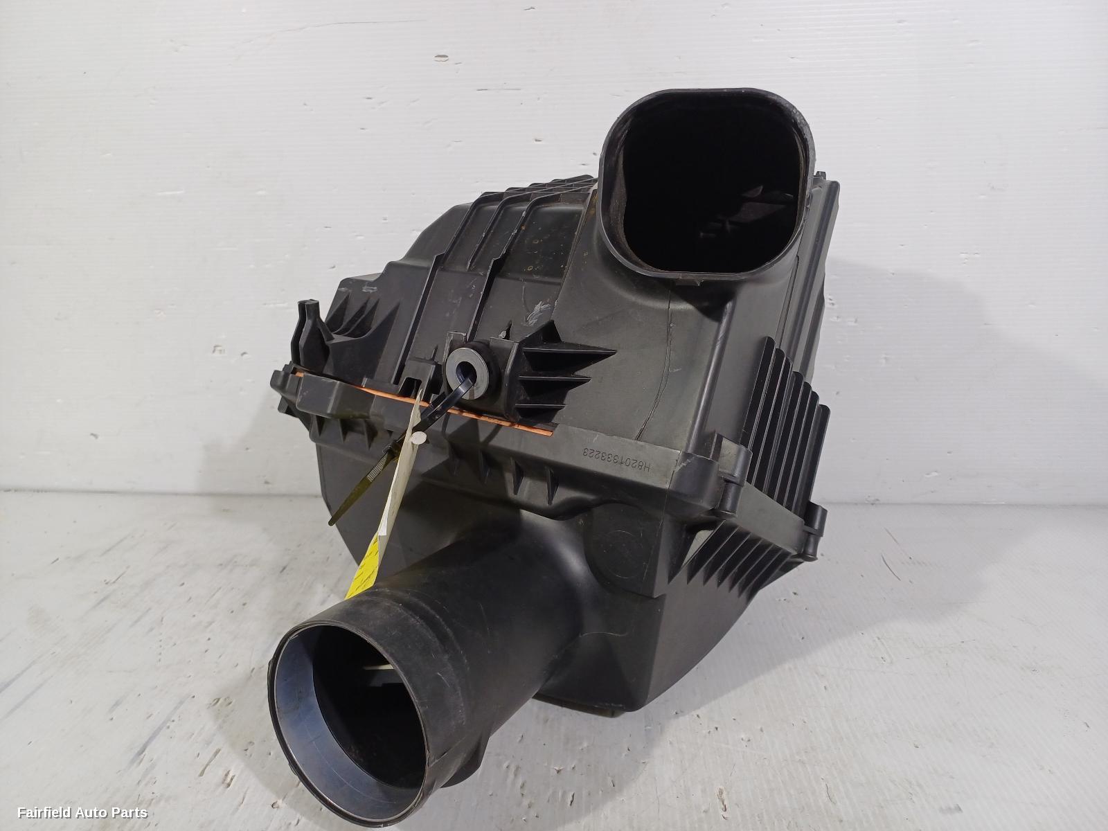 2015-2022 Renault Trafic Air Cleaner Box