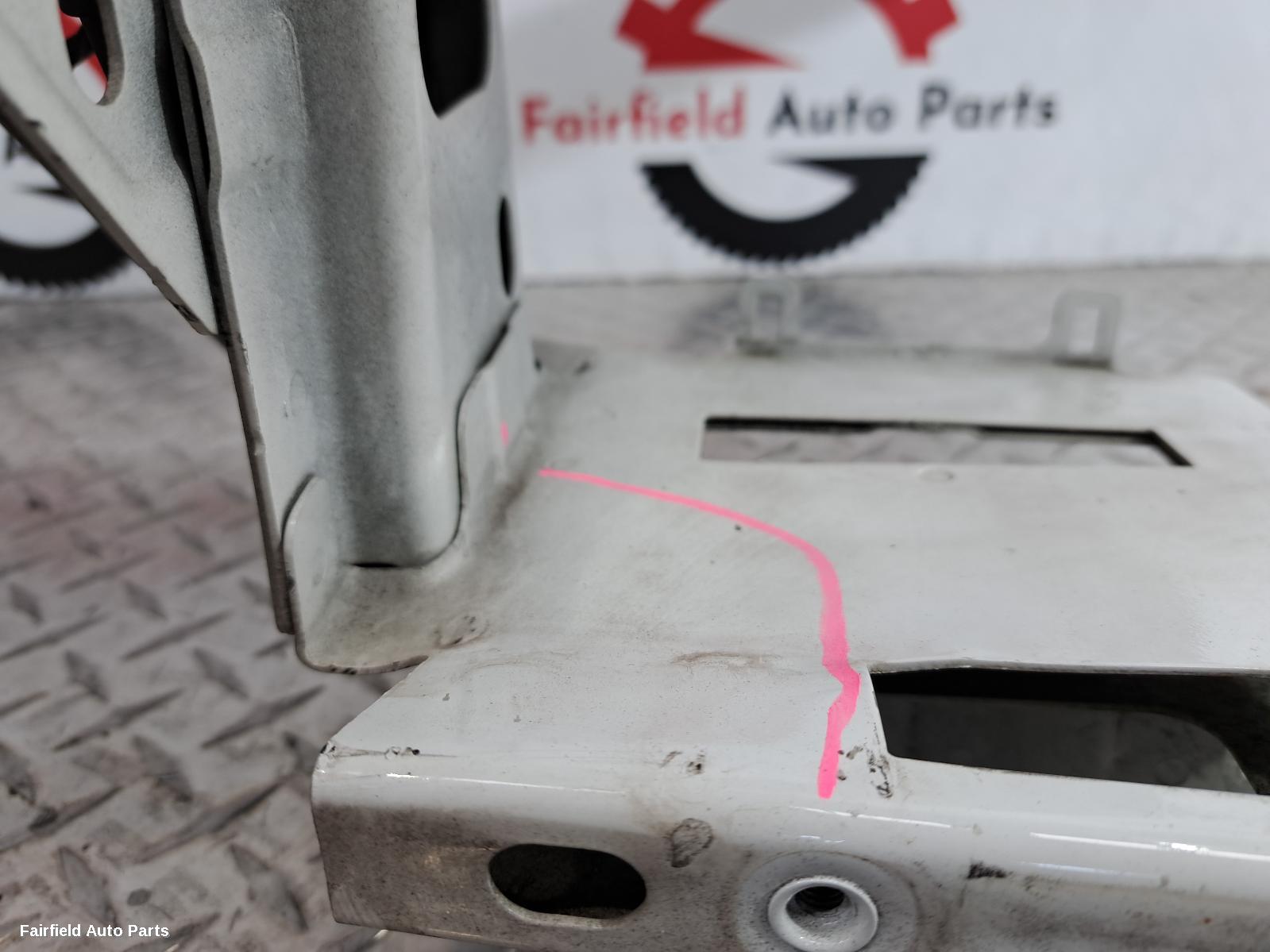 2011-2015 Land Rover Rangerover Evoque Radiator Support