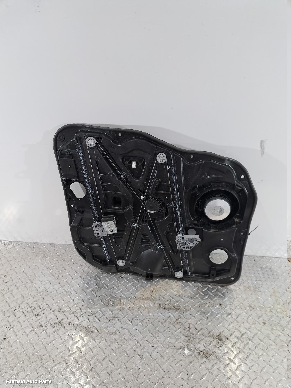 2018-2023 Hyundai Santa Fe Right Front Window Reg Motor