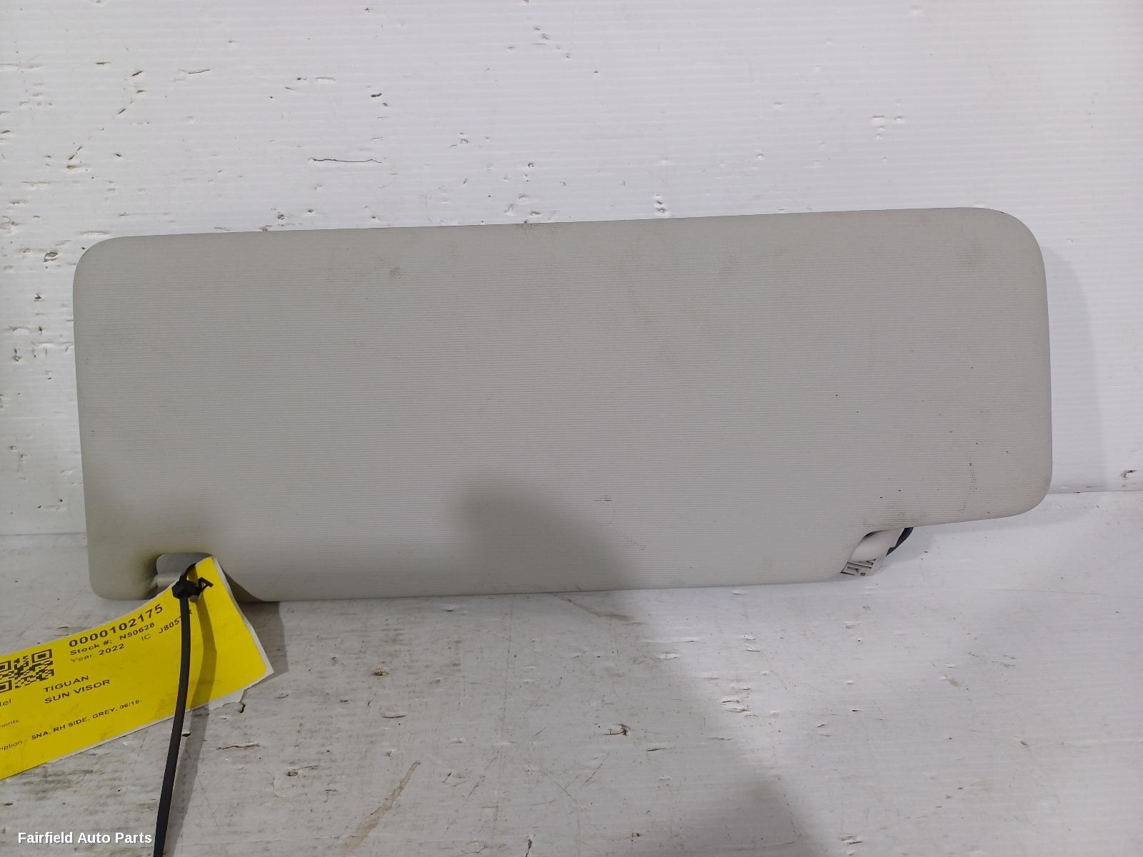 2016-2024 Volkswagen Tiguan Sunvisor