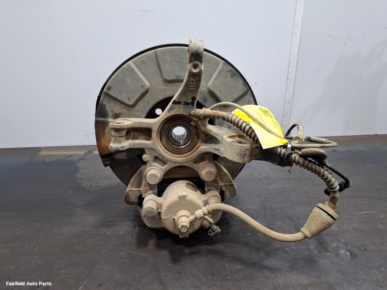 2017-2025 Mg Zs Left Front Hub Assembly