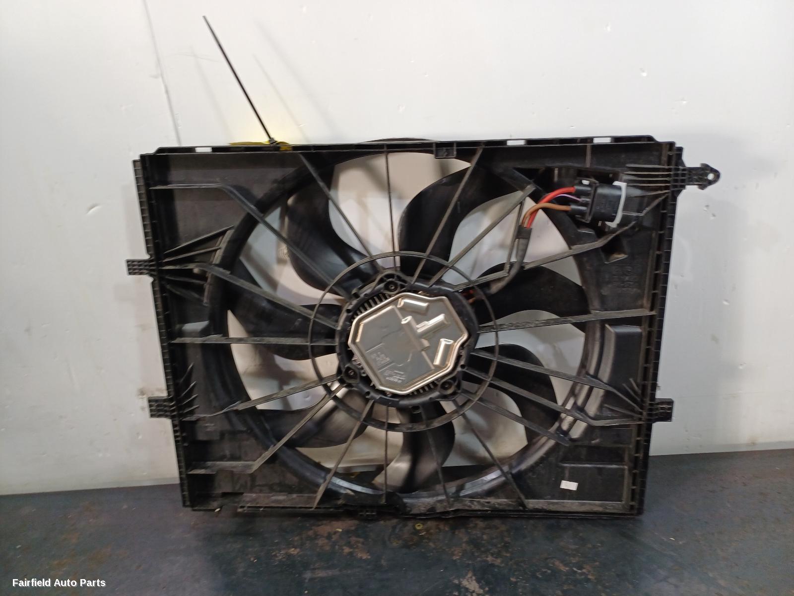 2015-2023 Mercedes Glc Class Fan