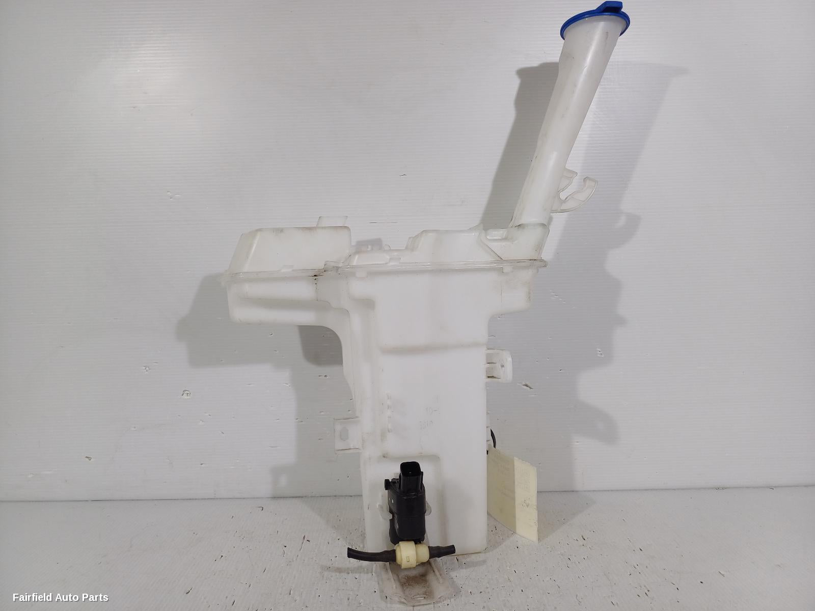 2017-2026 Kia Picanto Washer Bottle