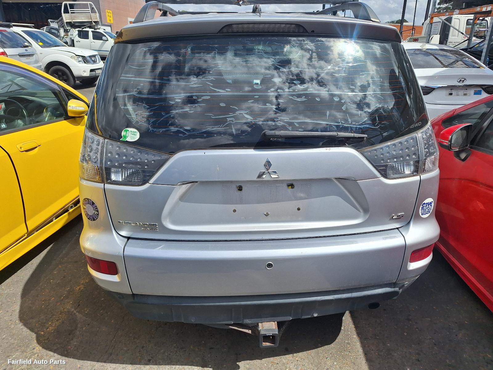 2009-2012 Mitsubishi Outlander Right Door Mirror