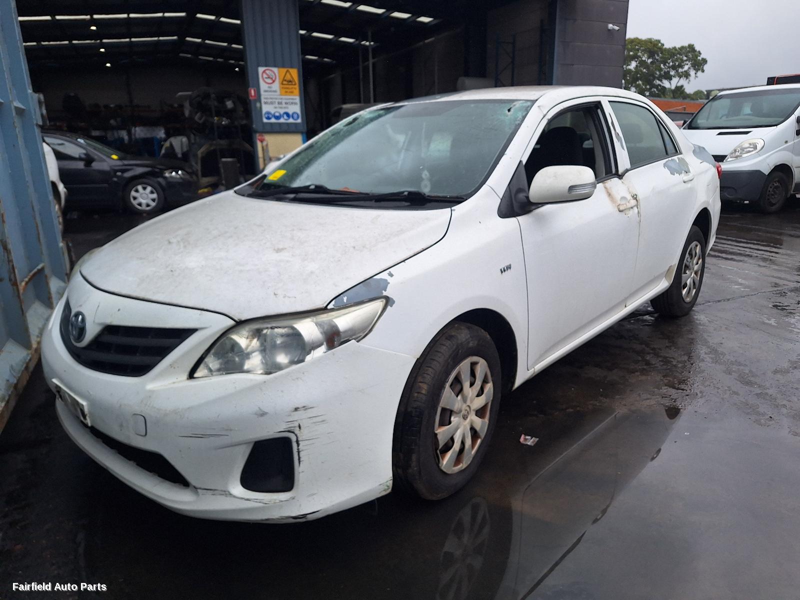 2010-2013 Toyota Corolla Right Headlamp