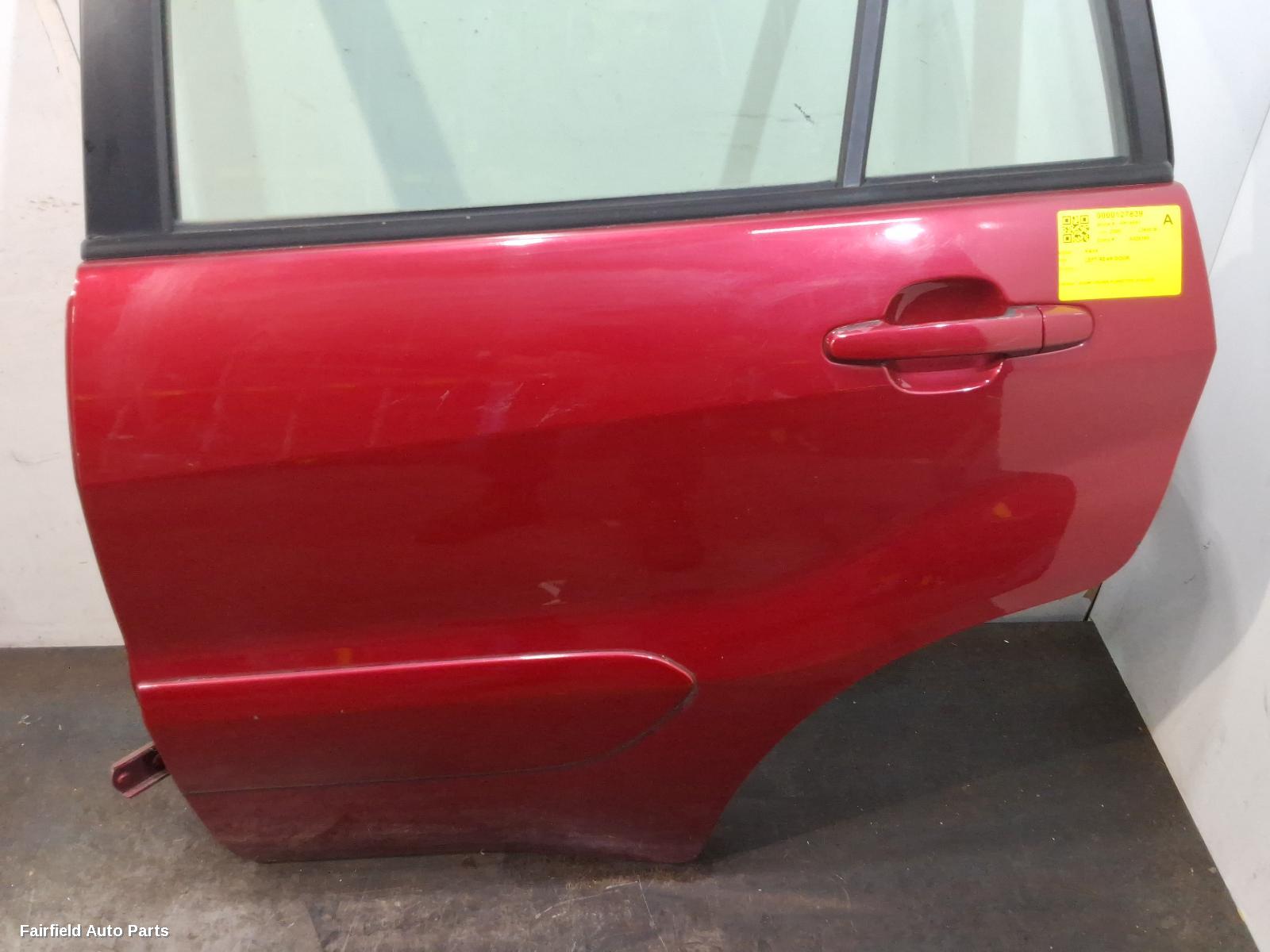 2000-2005 Toyota Rav4 Left Rear Door Sliding