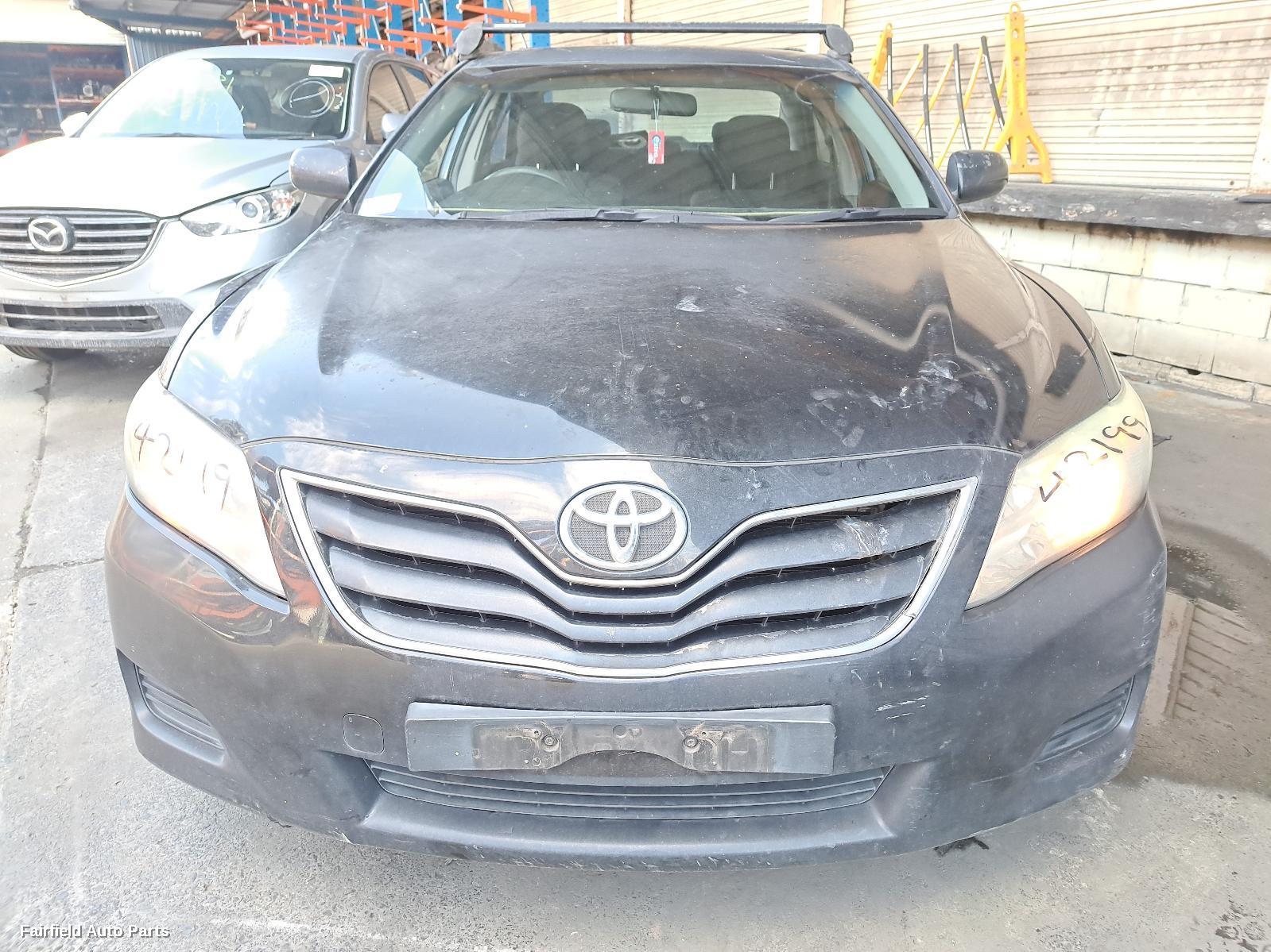 2006-2011 Toyota Camry Right Front Door