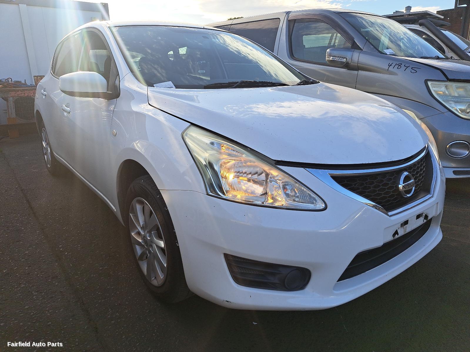 2012-2017 Nissan Pulsar Air Cleaner Box