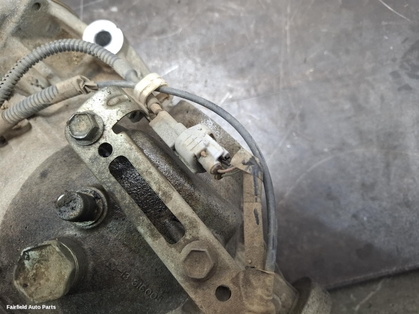 2013-2021 Toyota Kluger Differential Centre