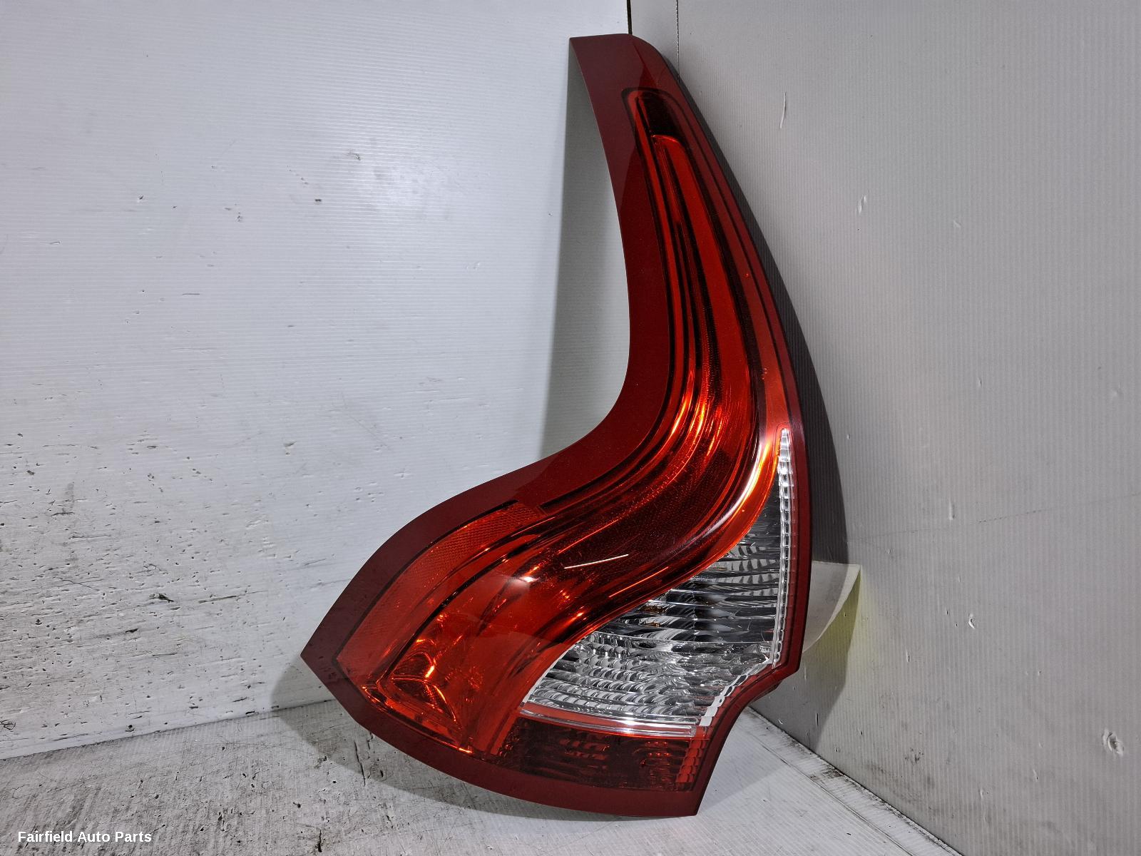 2013-2017 Volvo Xc60 Left Taillight