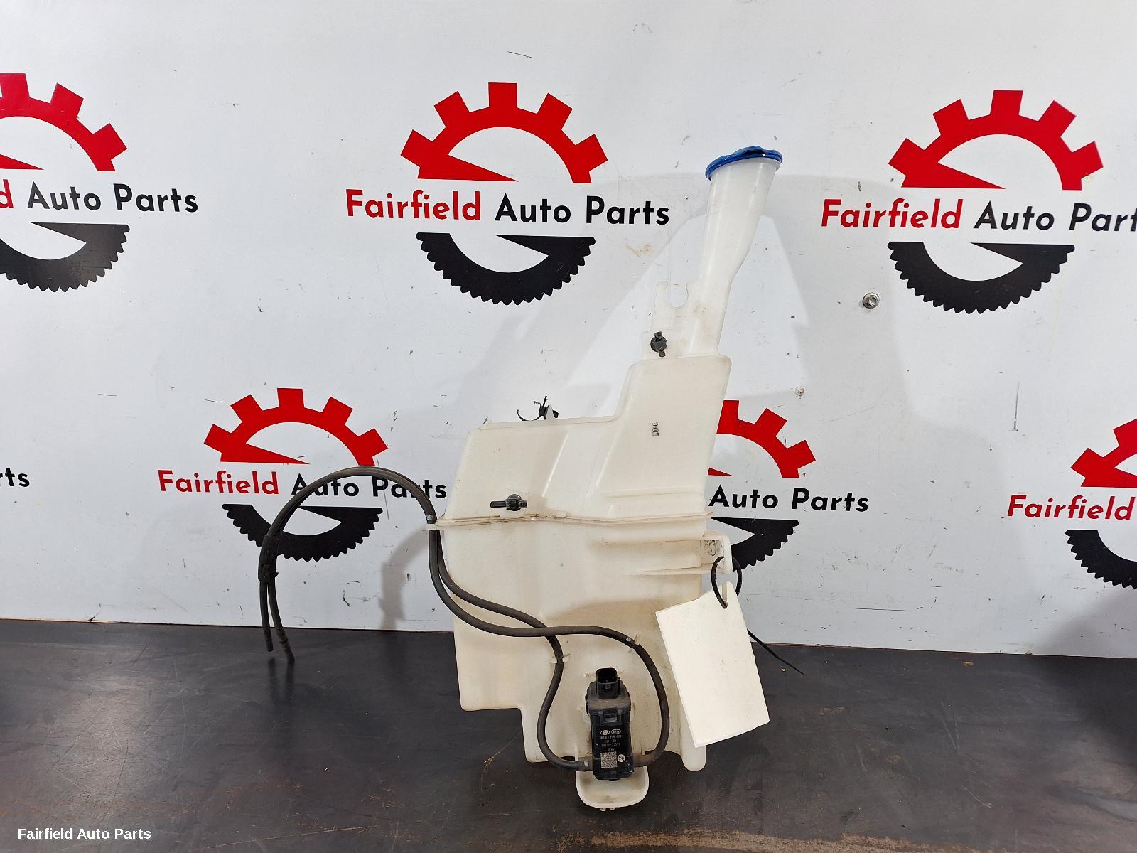 2015-2018 Hyundai Tucson Washer Bottle