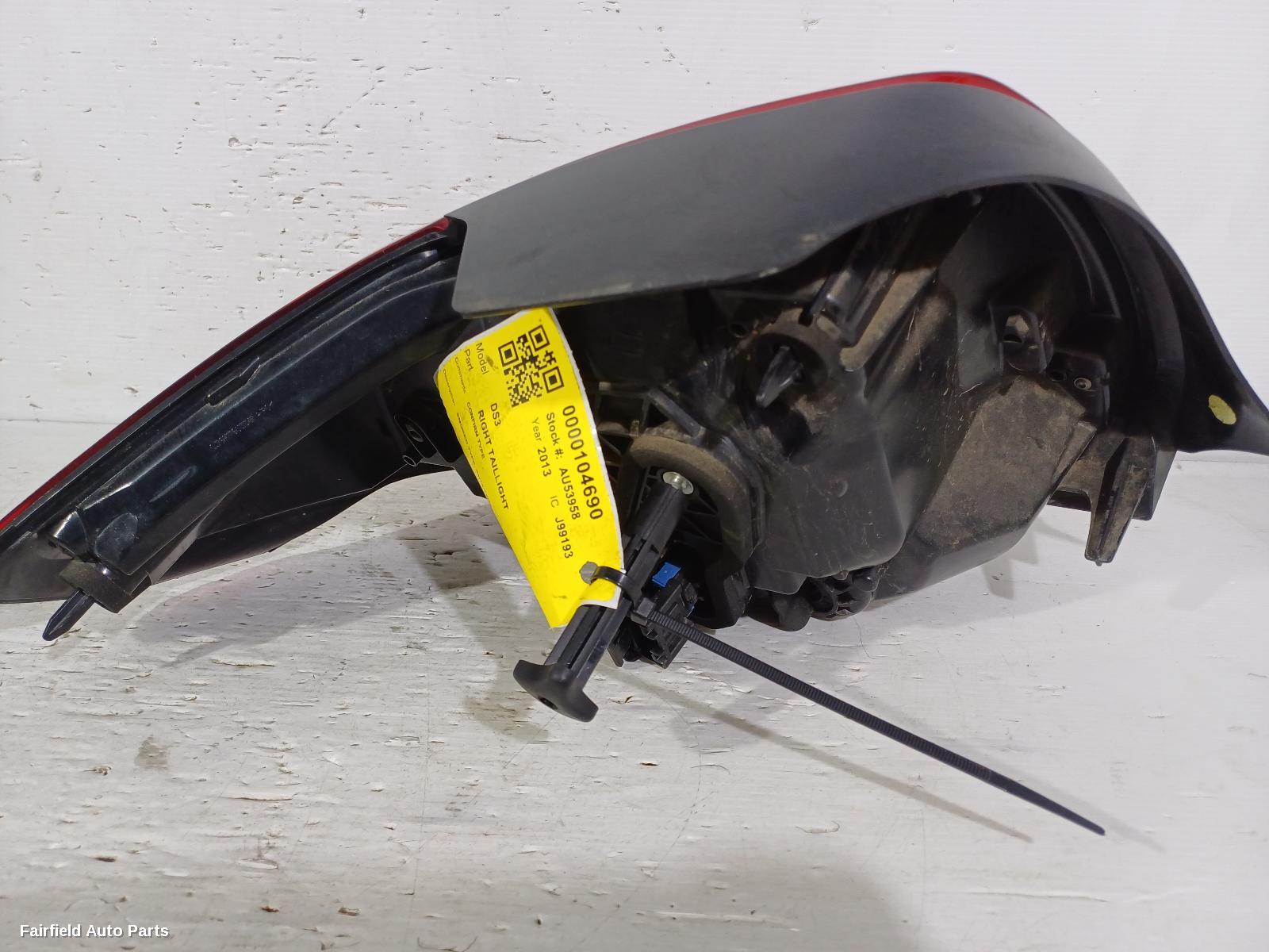 2010-2016 Citroen Ds3 Right Taillight