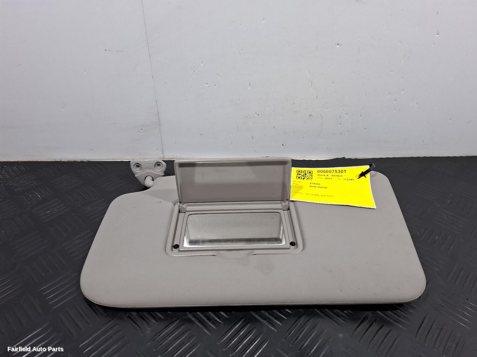 2007-2013 Nissan Xtrail Sunvisor