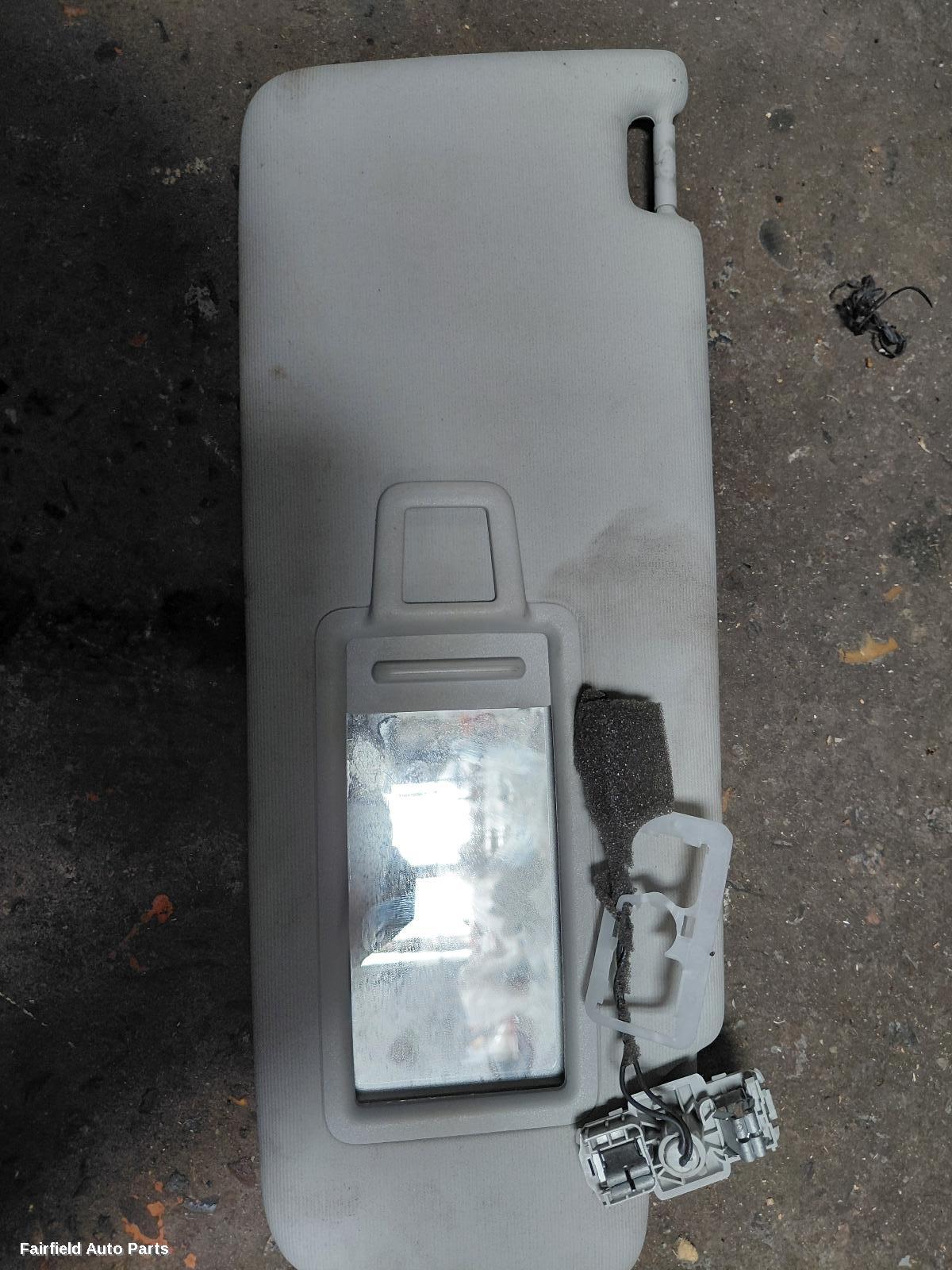 2013-2020 Volkswagen Golf Sunvisor
