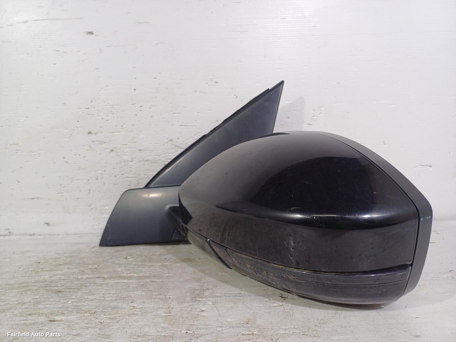 2015-2019 Land Rover Discovery Sport Left Door Mirror