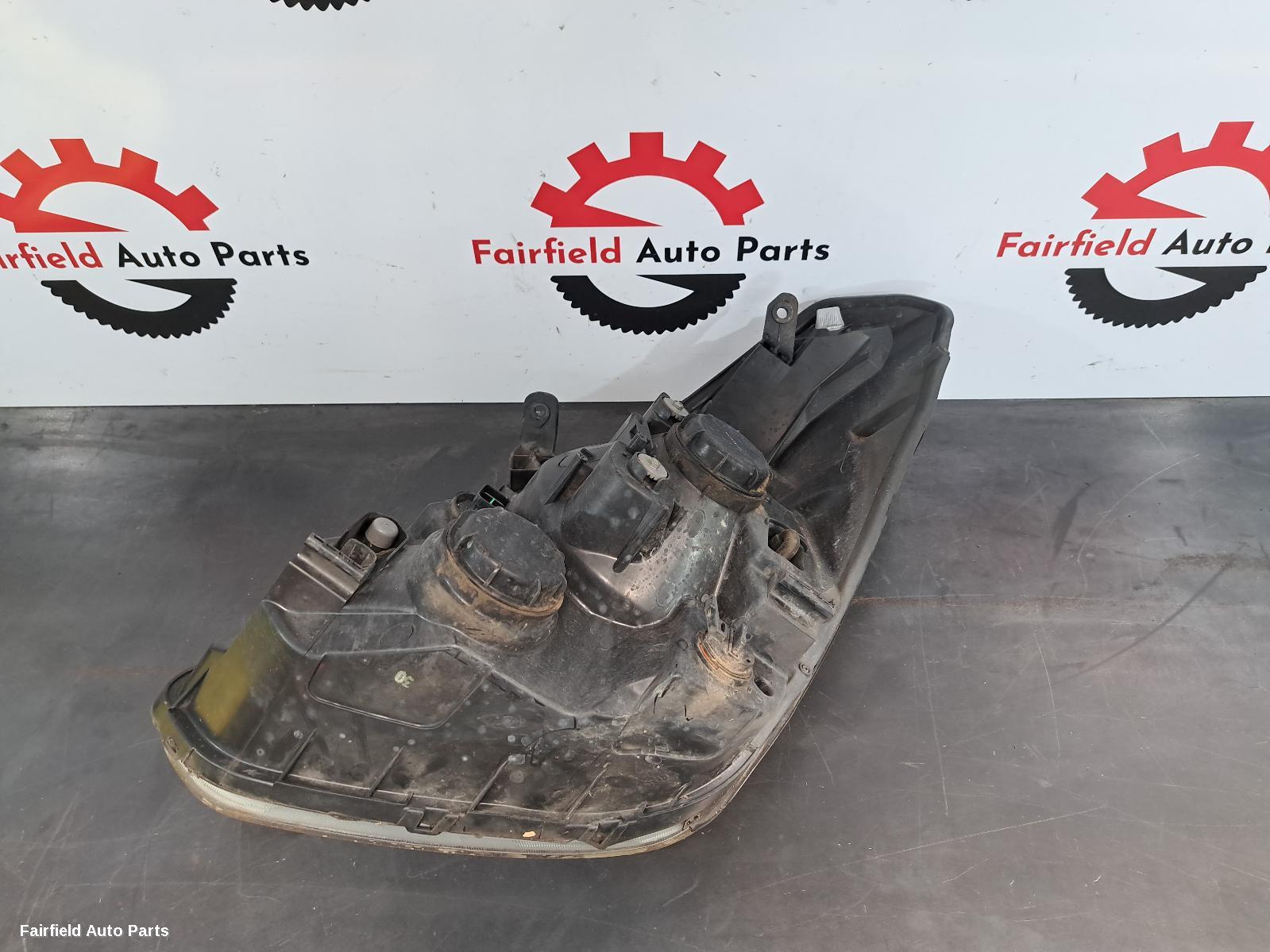 2007-2018 Hyundai Iload/imax Right Headlamp
