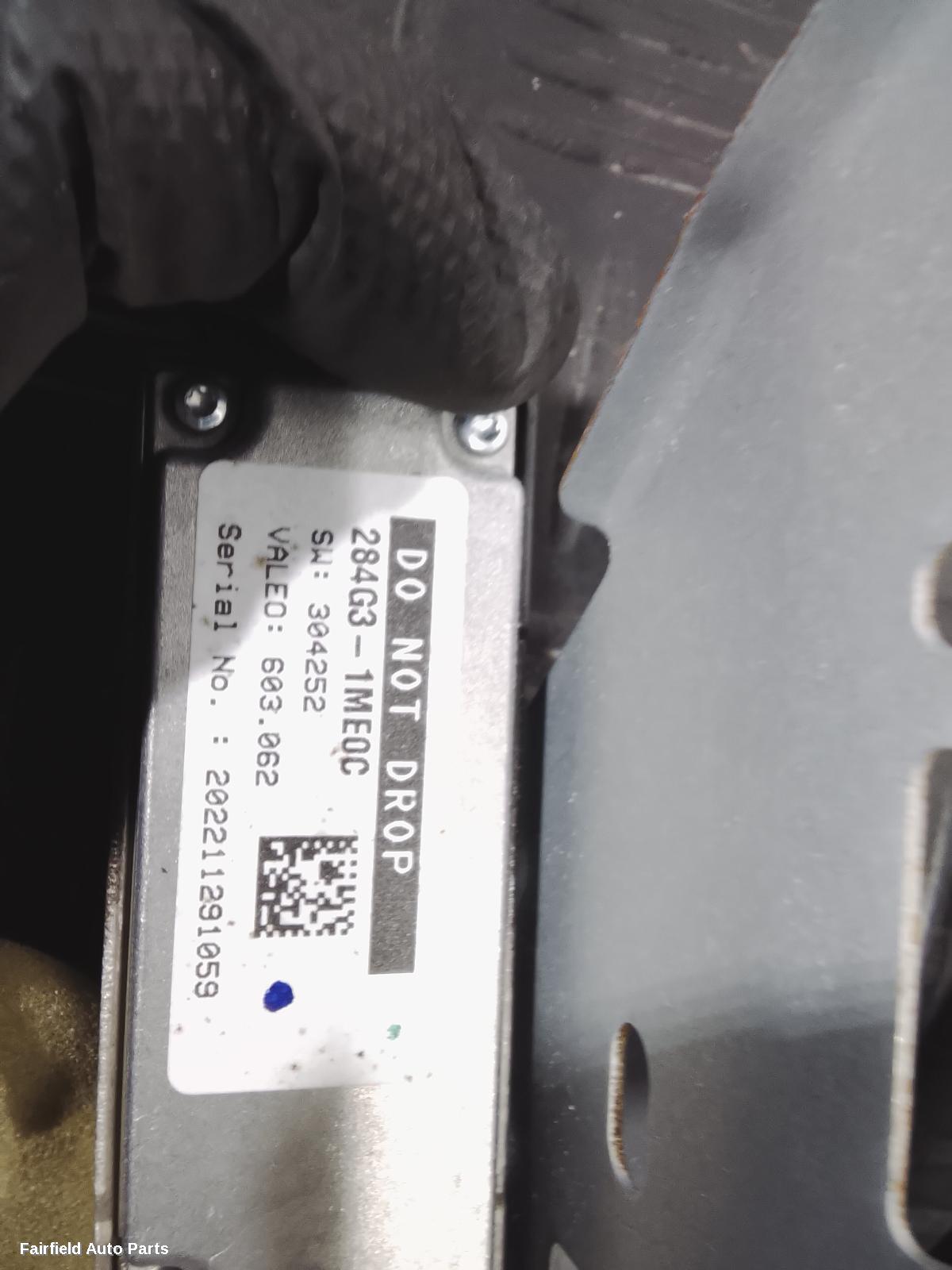 2012-2025 Nissan Patrol Reverse Camera