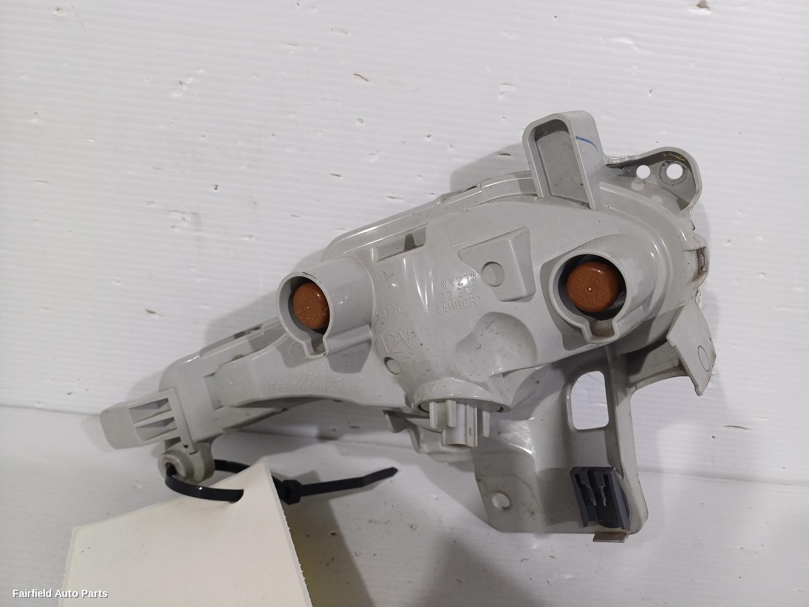 2016-2019 Mazda 3 Left Indicator Fog Side