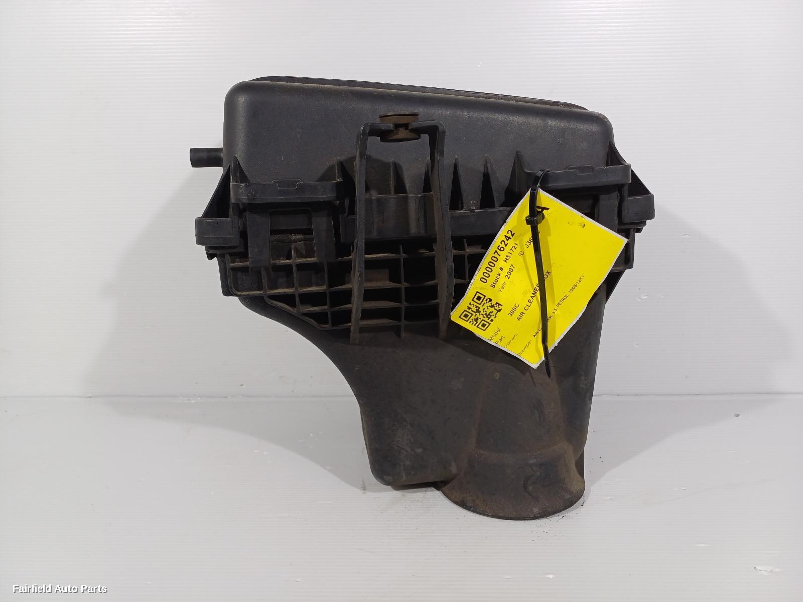 2005-2011 Chrysler 300c Air Cleaner Box