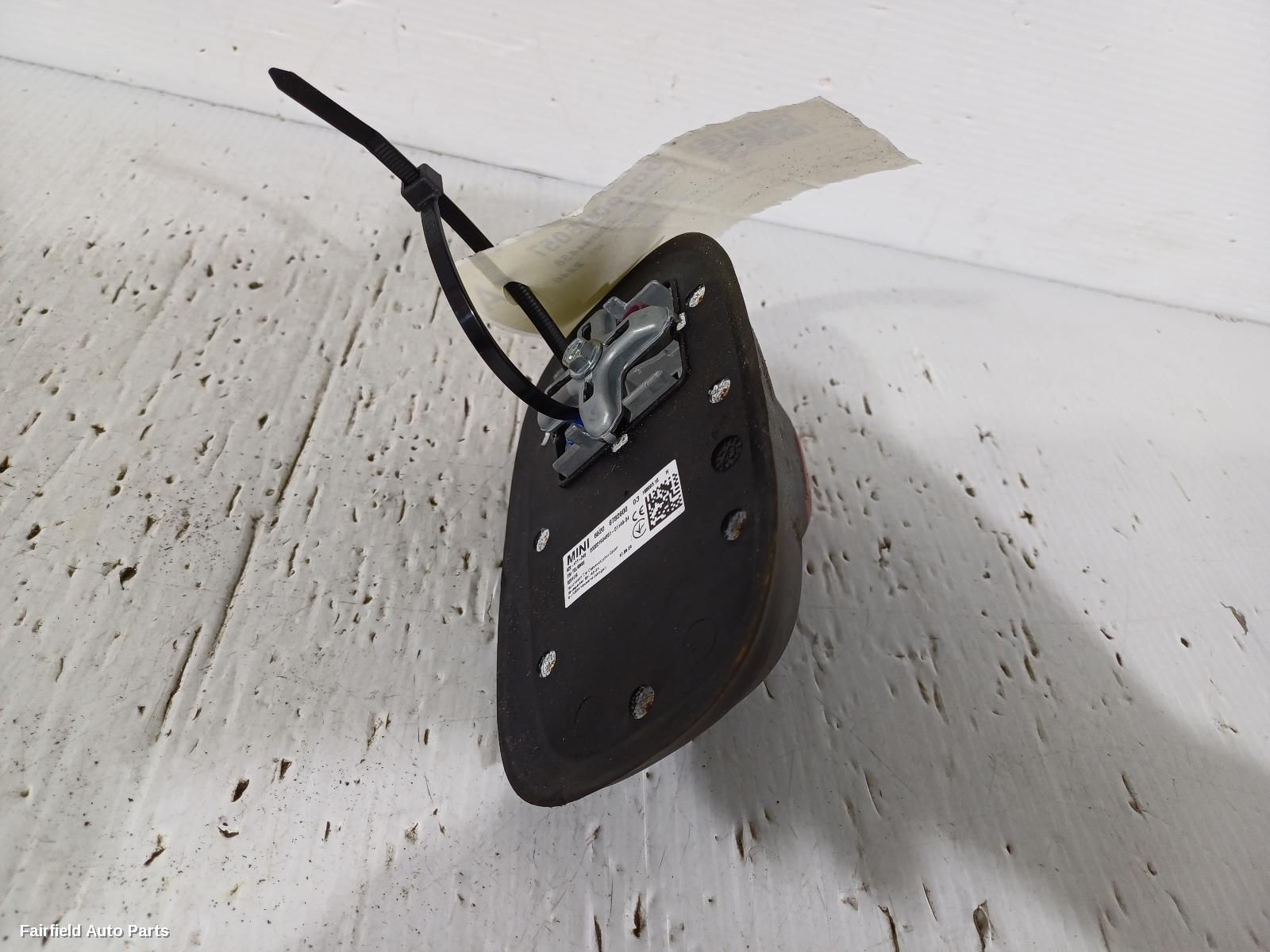 2017-2024 Mini Countryman Antenna