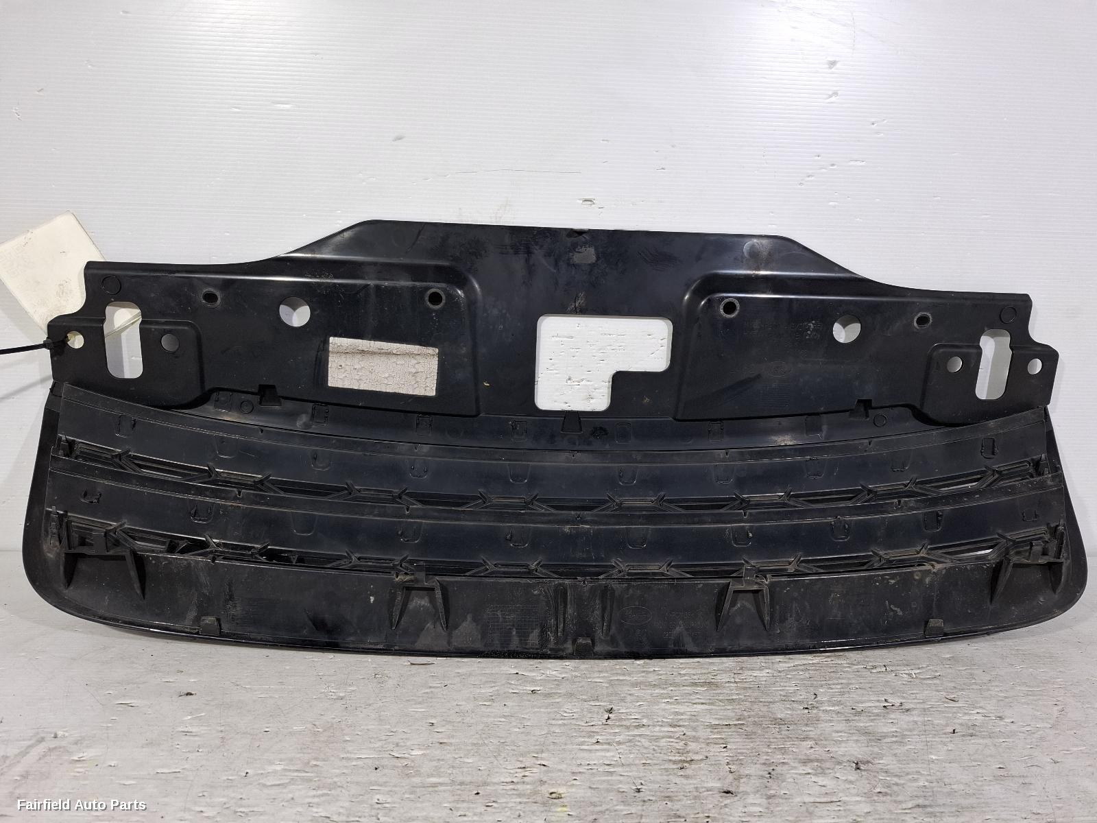 2016-2020 Land Rover Discovery Grille