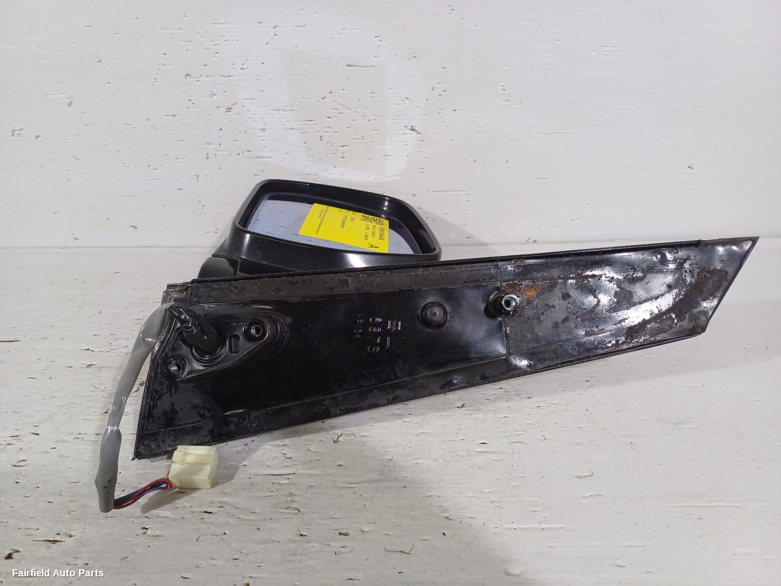 2003-2006 Toyota Estima Left Door Mirror