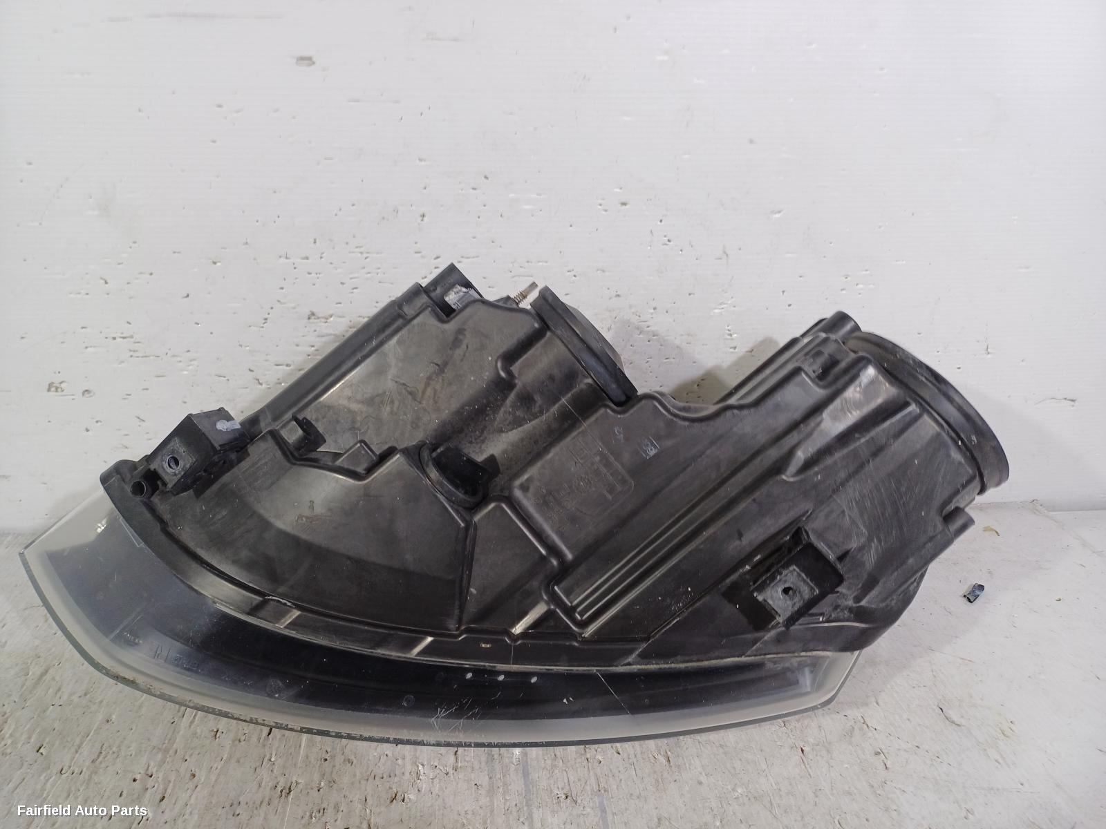 2010-2014 Volkswagen Polo Right Headlamp