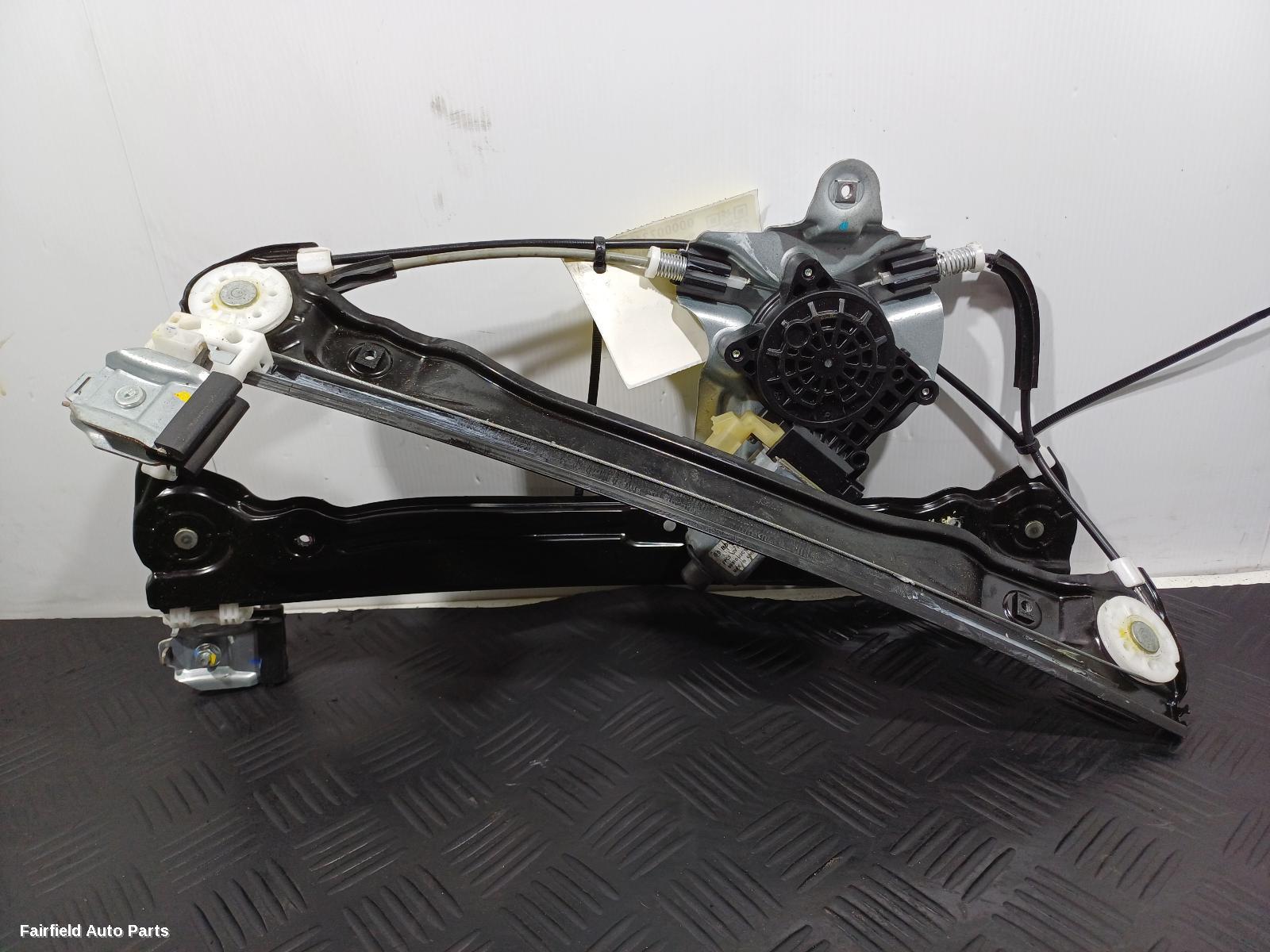 2011-2017 Holden Cruze Left Front Window Reg Motor