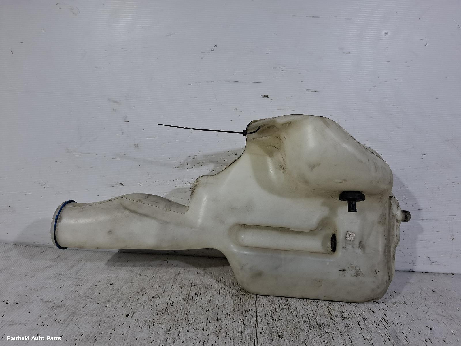 2007-2017 Volkswagen Crafter Washer Bottle