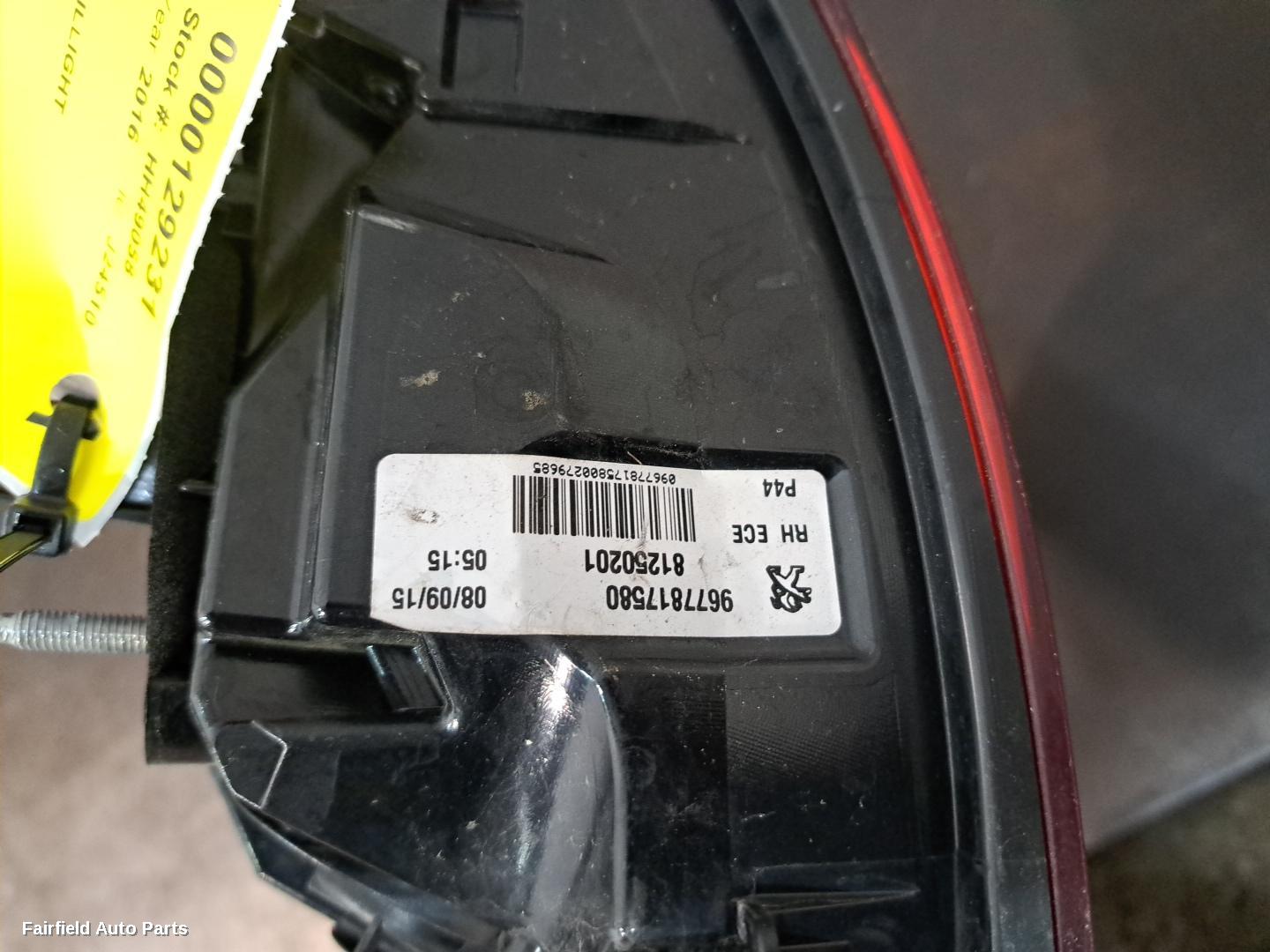 2014-2017 Peugeot 308 Right Taillight