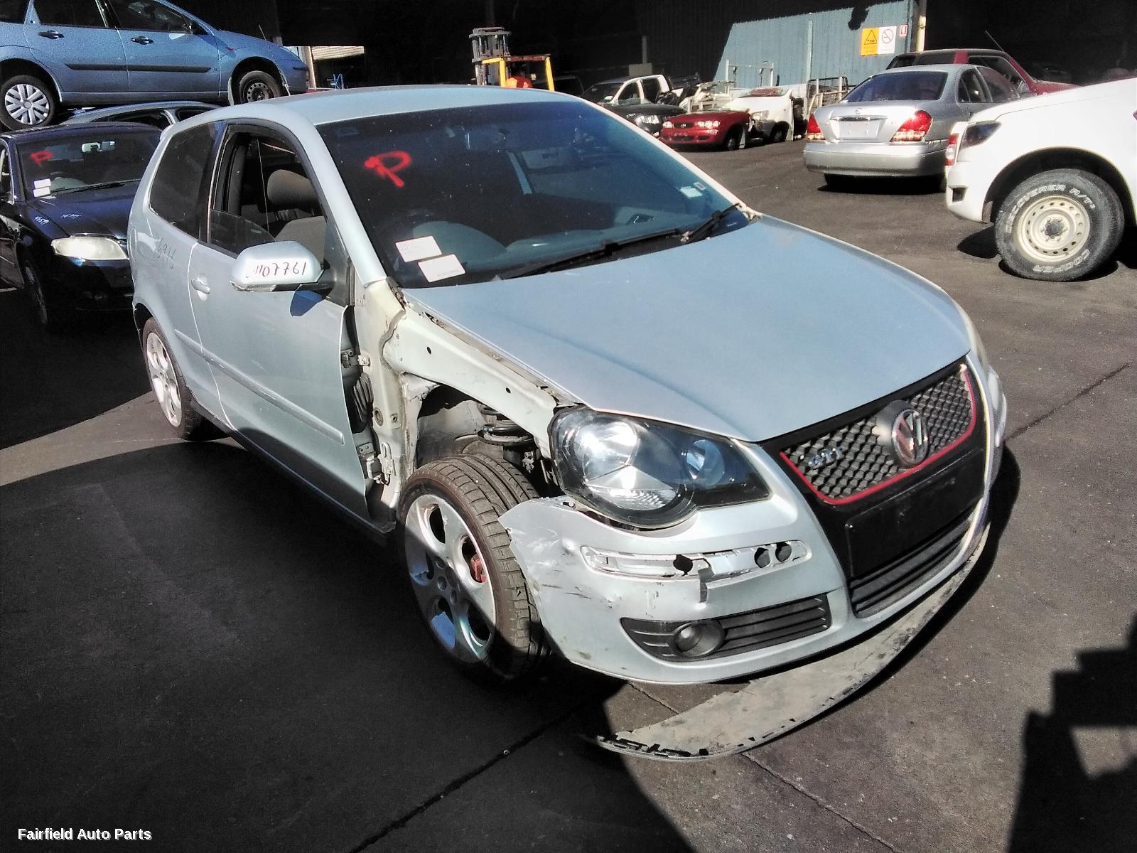 2005-2010 Volkswagen Polo Left Indicator Fog Side