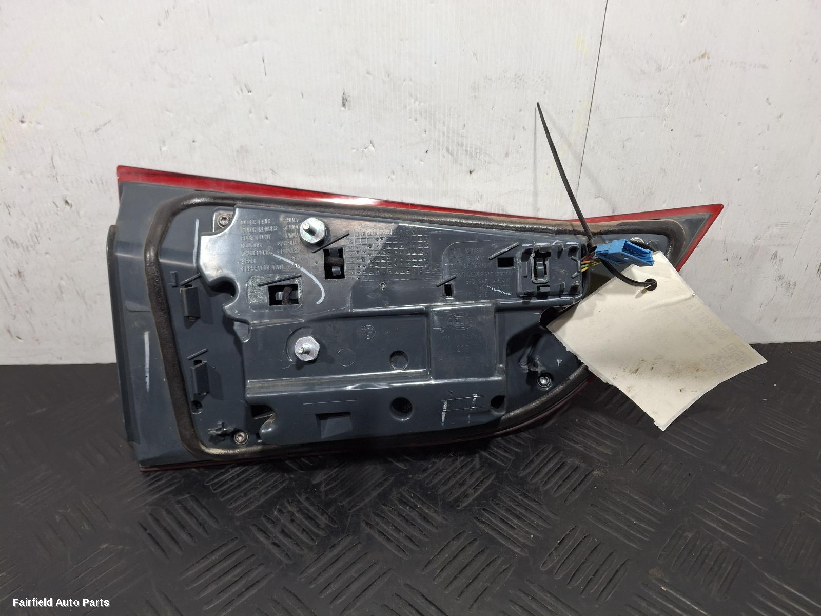 2013-2018 Bmw X5 Rear Garnish