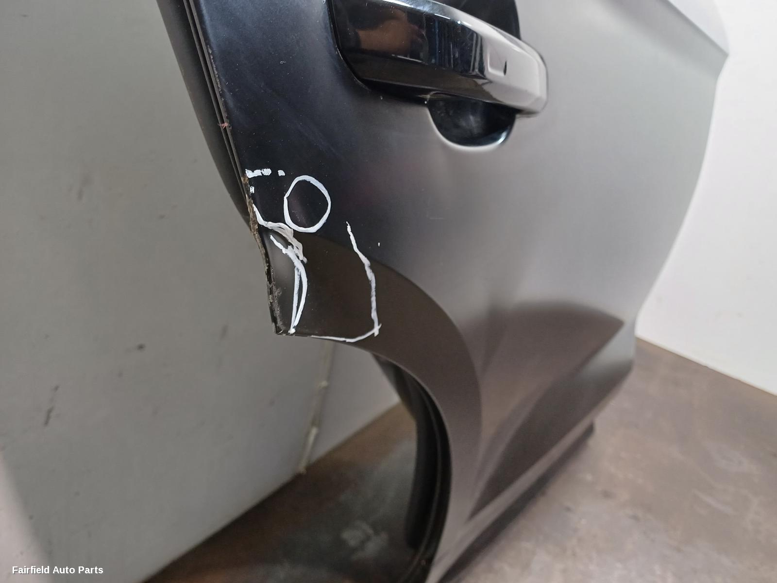 2017-2020 Audi Q5 Right Rear Door Sliding