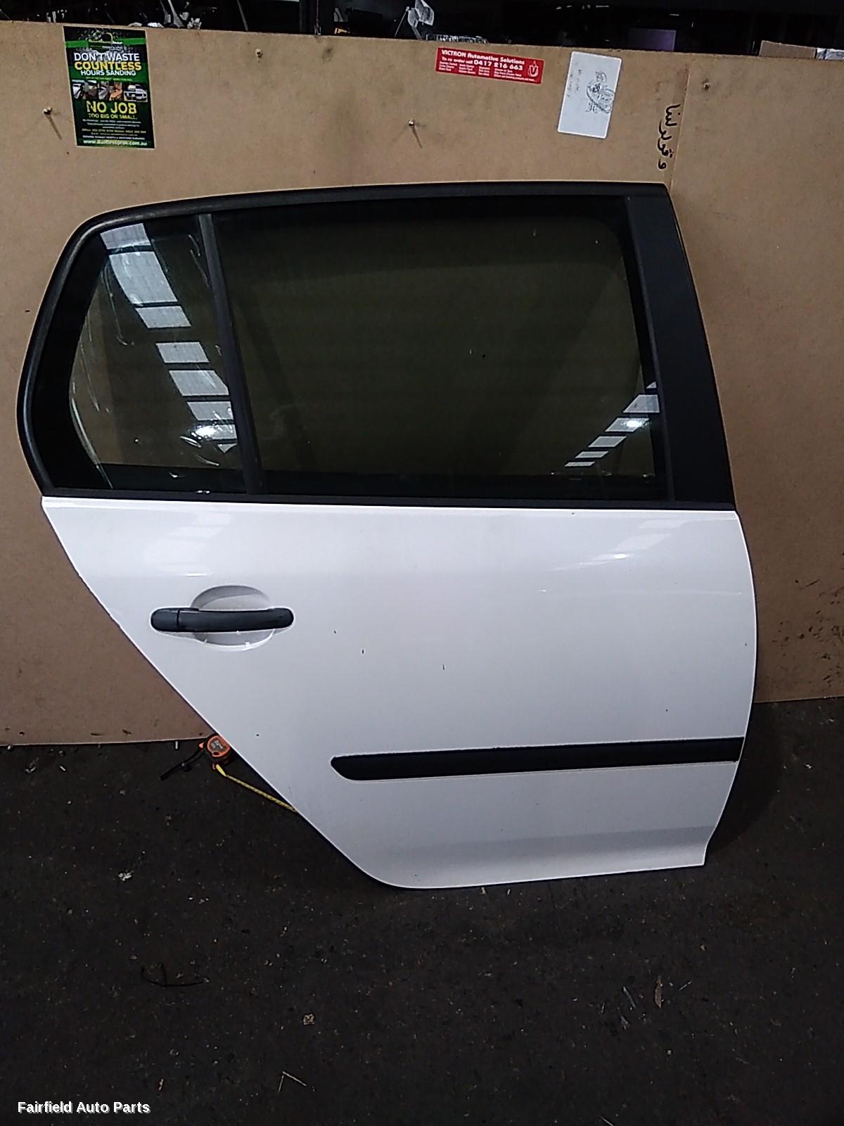 2004-2009 Volkswagen Golf Right Rear Door Sliding