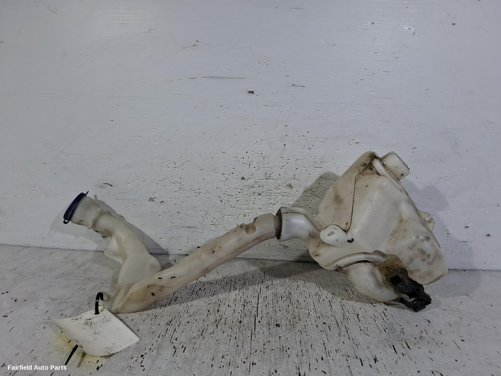 2012-2018 Peugeot 208 Washer Bottle