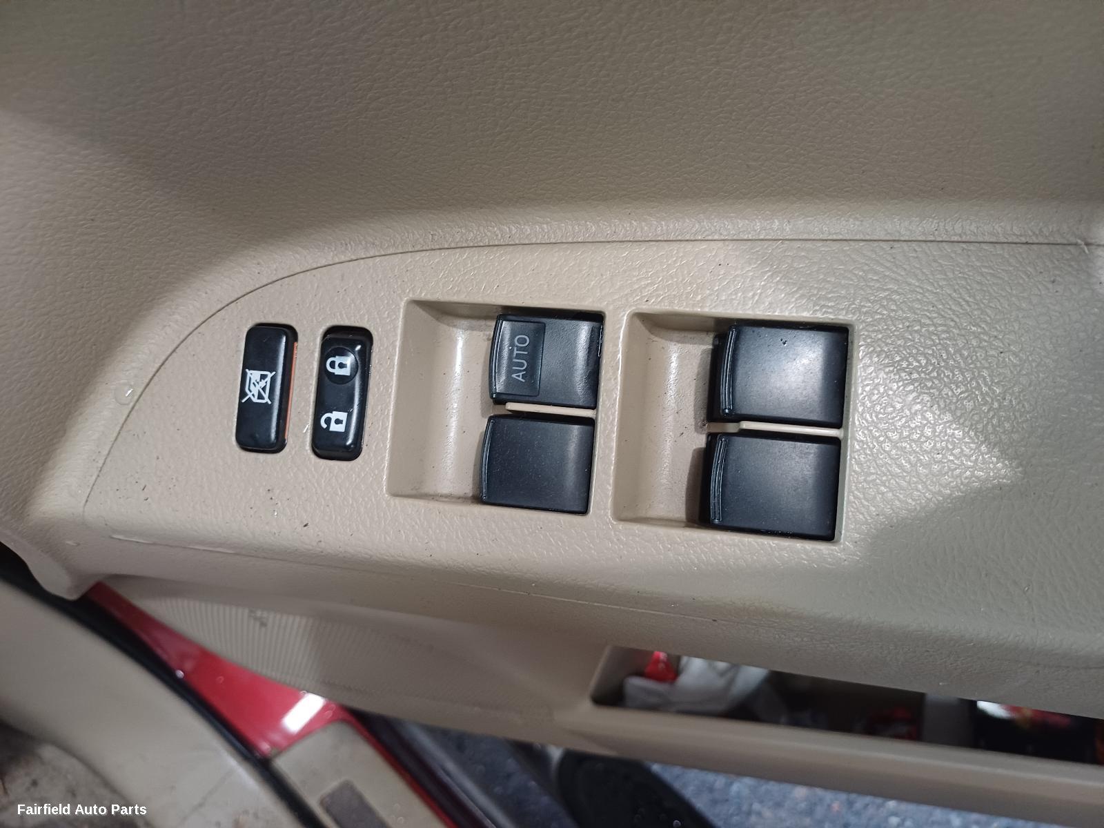 2007-2010 Toyota Kluger Door Boot Gate Lock